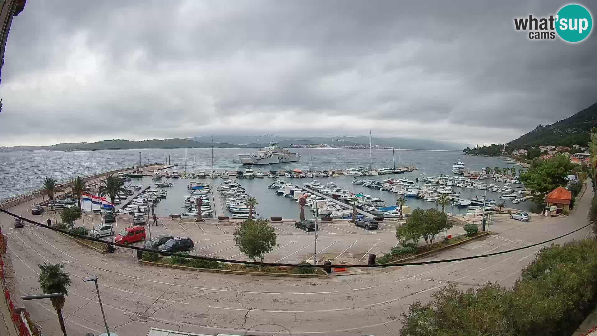 Web kamera Orebić Riva – Trajekt za Korčulu uživo