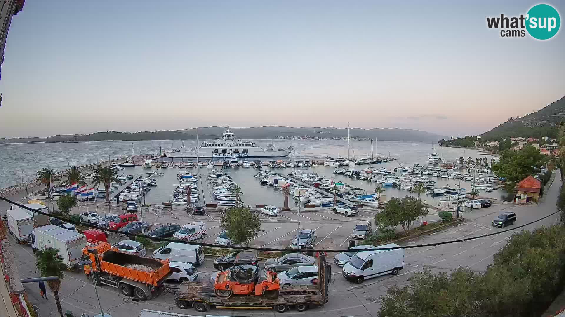 Webcam Orebić Riva – Ferry to Korčula Live