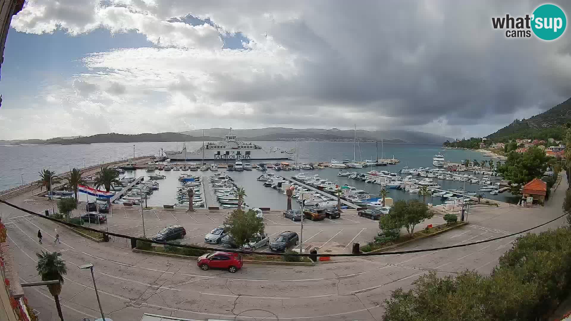 Web kamera Orebić Riva – Trajekt za Korčulu uživo
