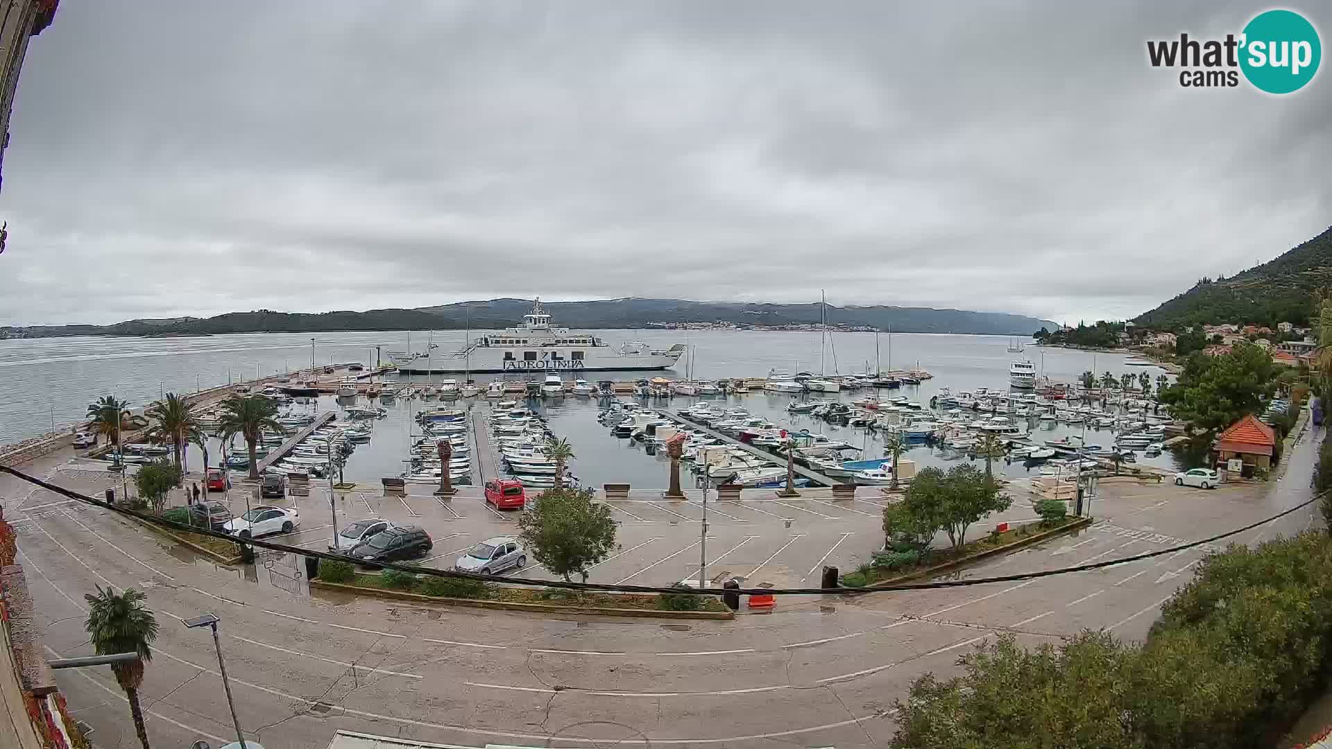 Web kamera Orebić Riva – Trajekt za Korčulu uživo