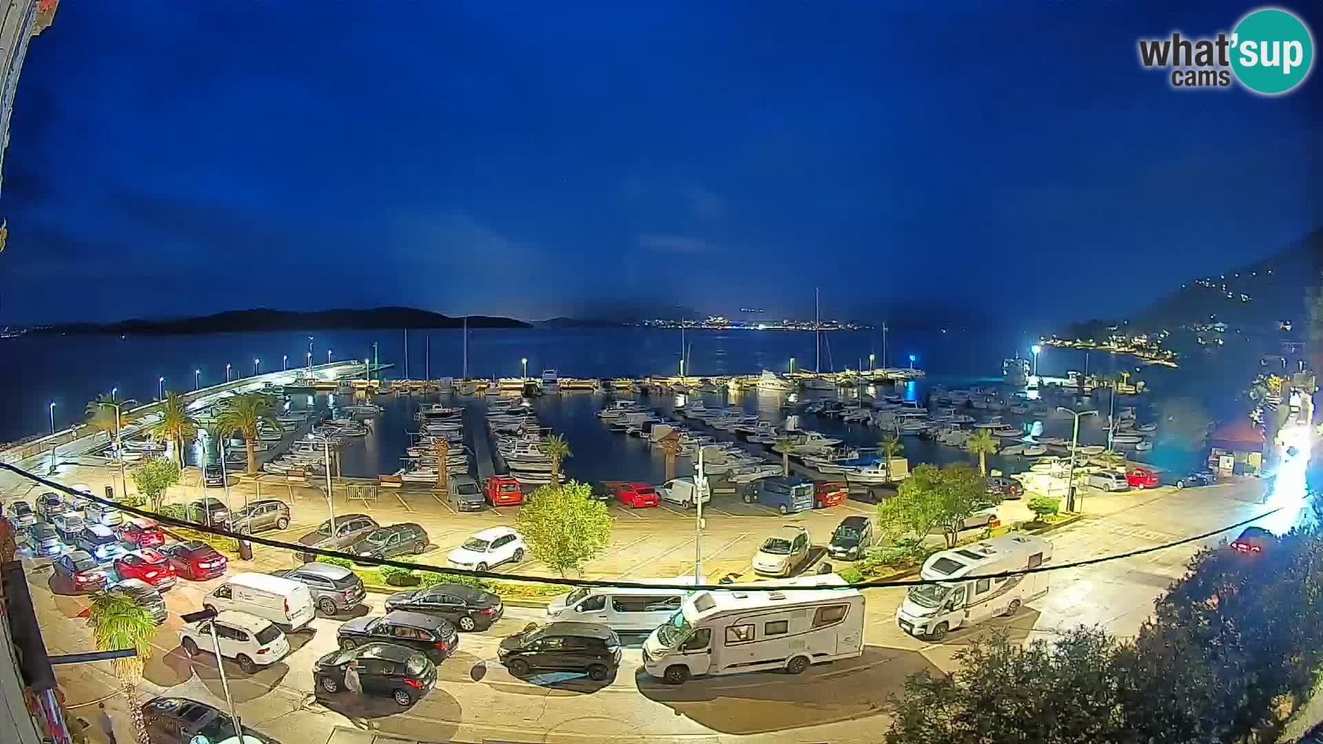 Web kamera Orebić Riva – Trajekt za Korčulu uživo