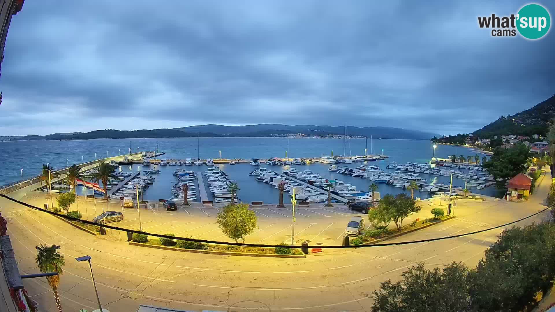 Webcam Orebić Riva – Ferry to Korčula Live