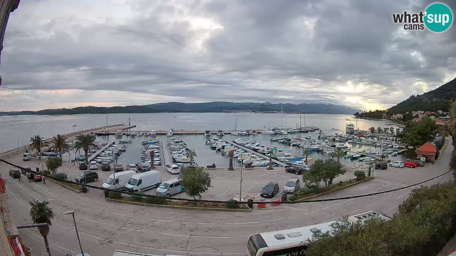 Spletna kamera Orebić Riva – Trajekt za Korčulo v živo