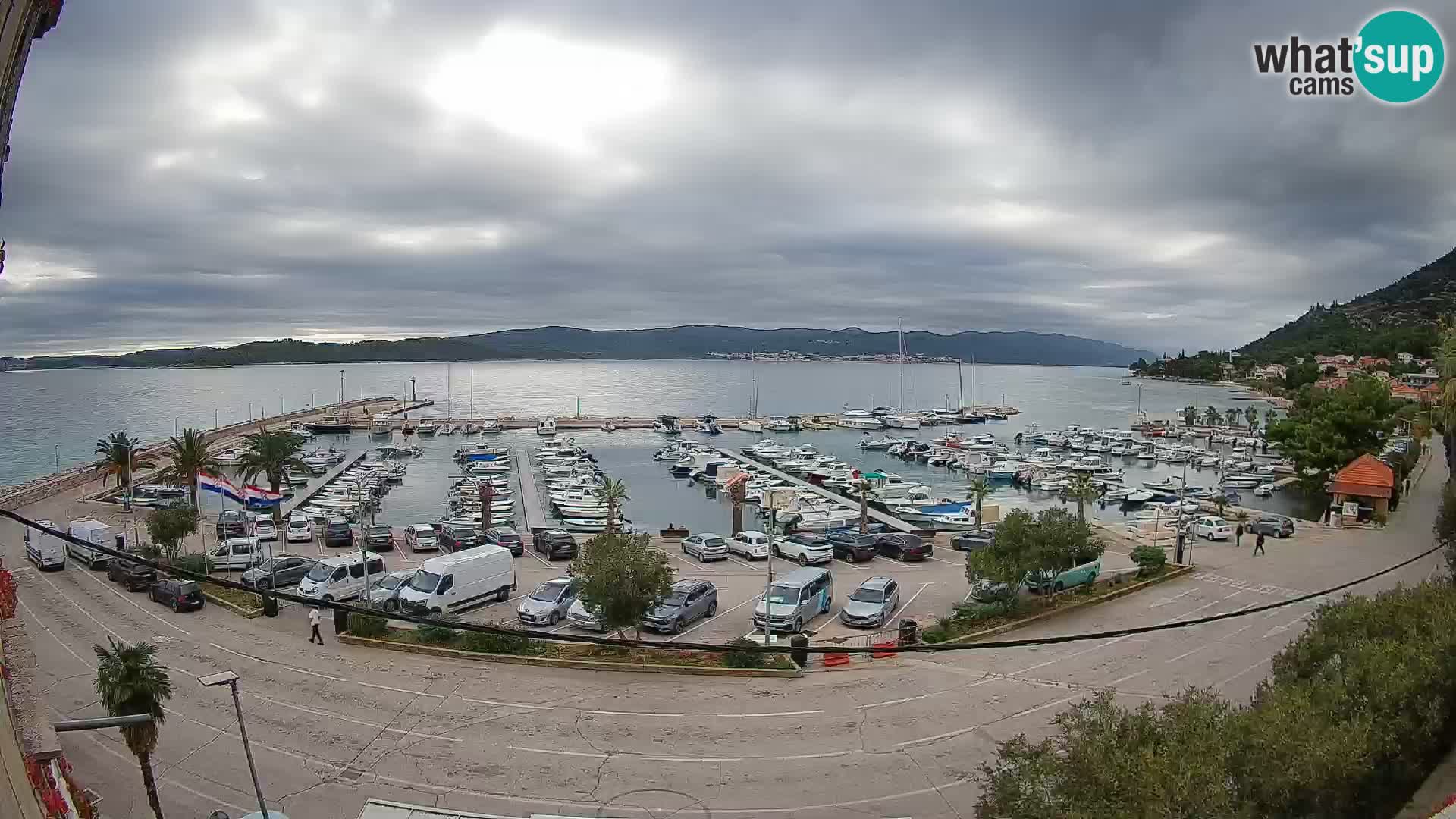 Web kamera Orebić Riva – Trajekt za Korčulu uživo