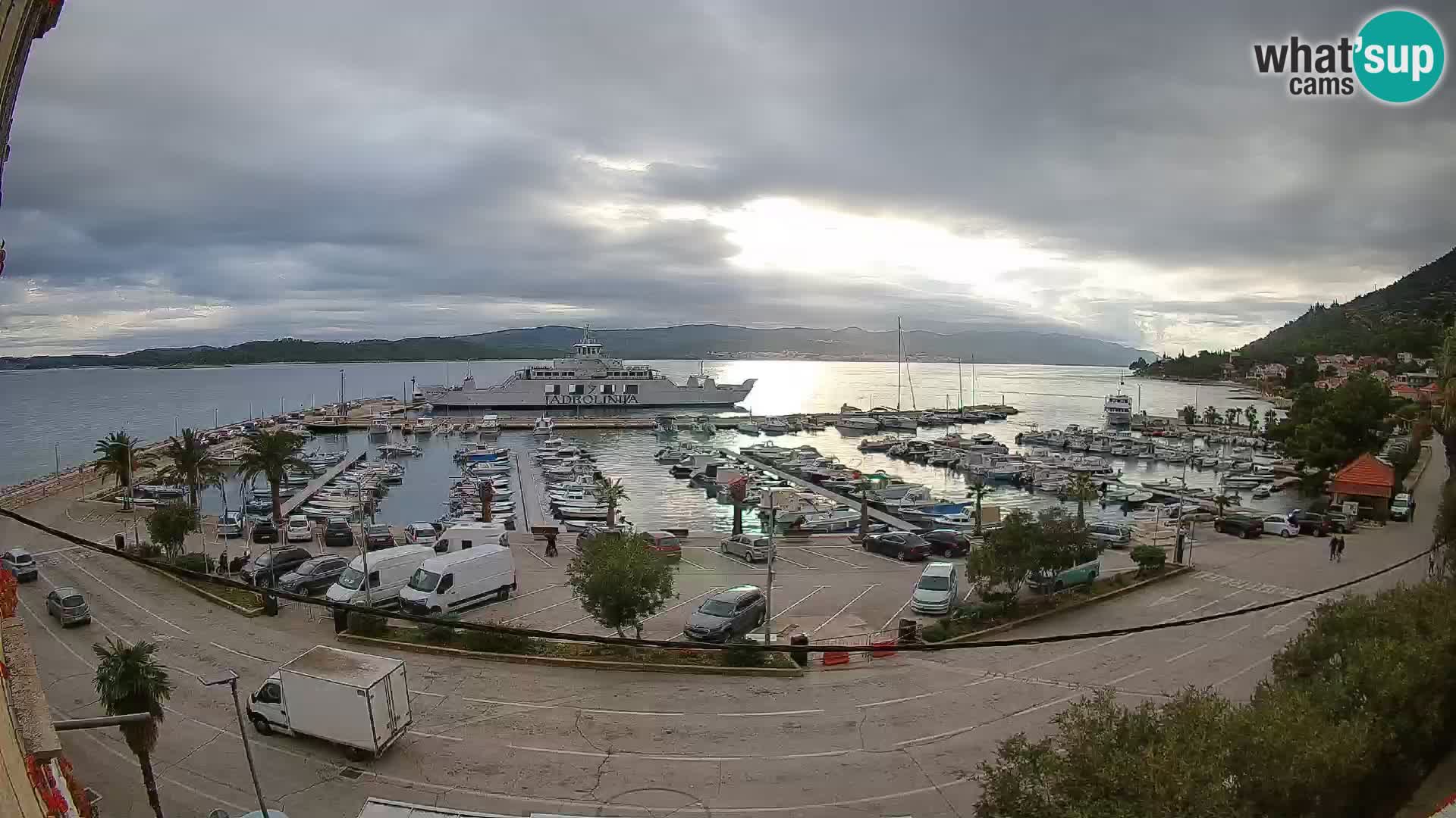 Webcam Orebić Riva – Ferry to Korčula Live