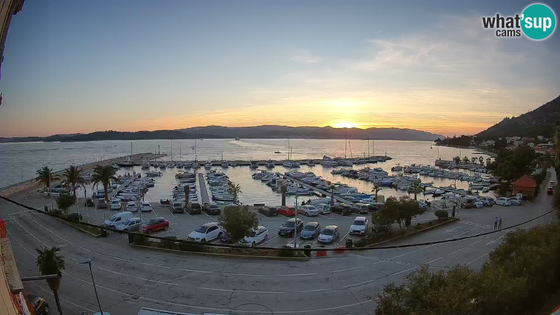 Spletna kamera Orebić Riva – Trajekt za Korčulo v živo