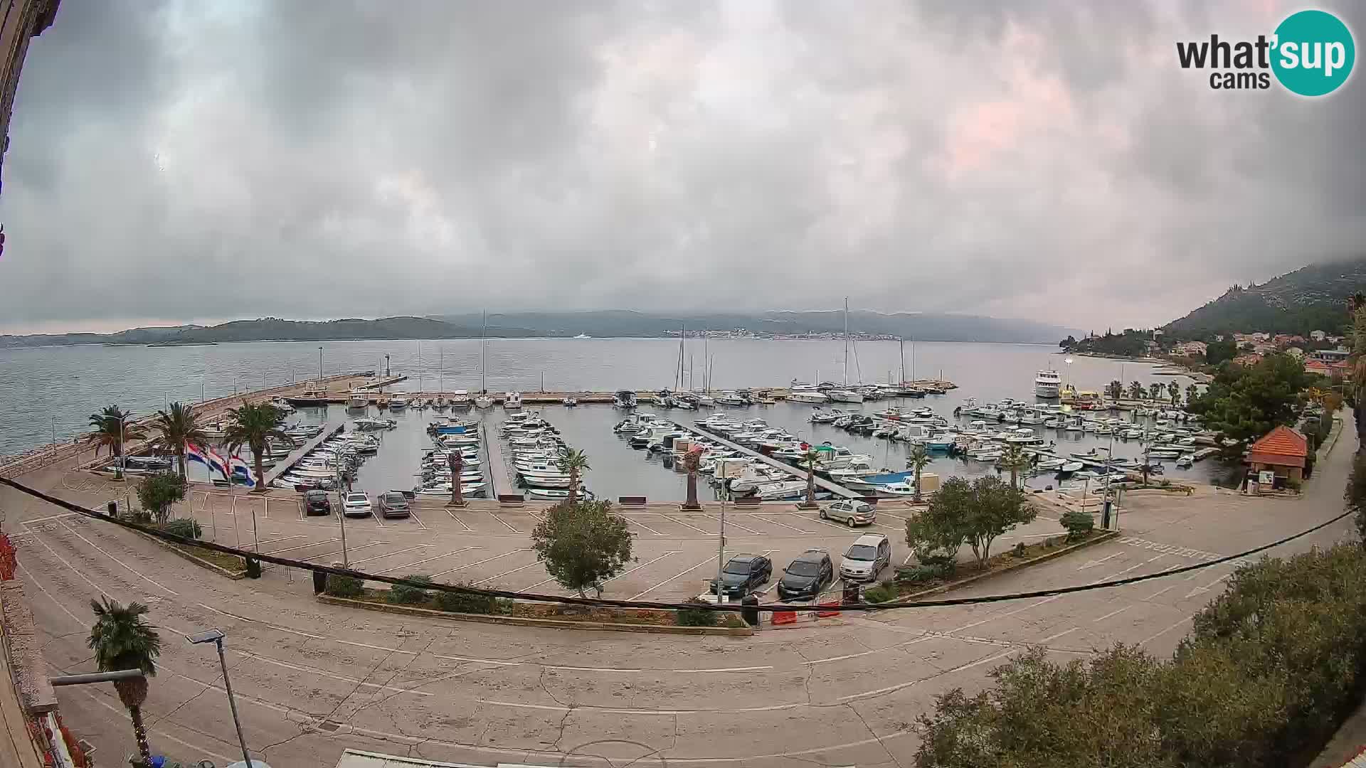 Web kamera Orebić Riva – Trajekt za Korčulu uživo