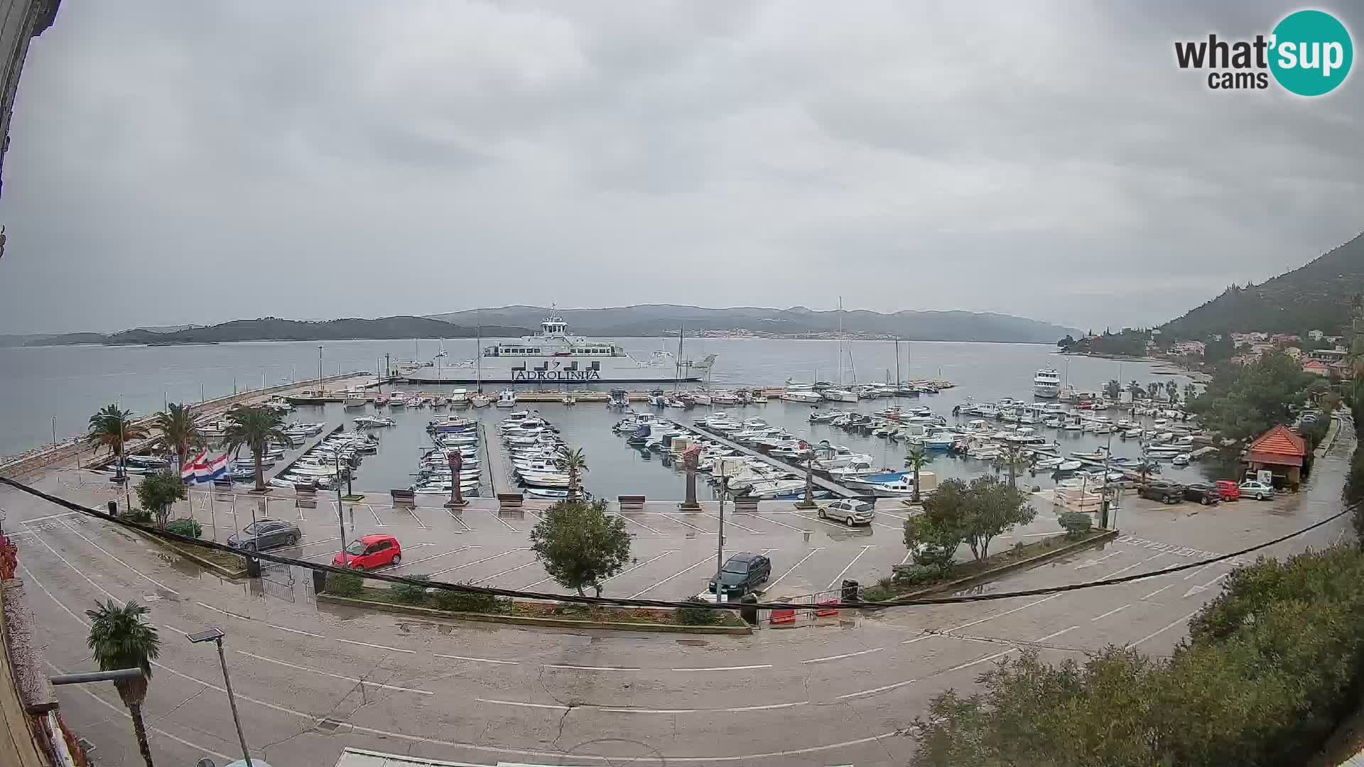 Web kamera Orebić Riva – Trajekt za Korčulu uživo