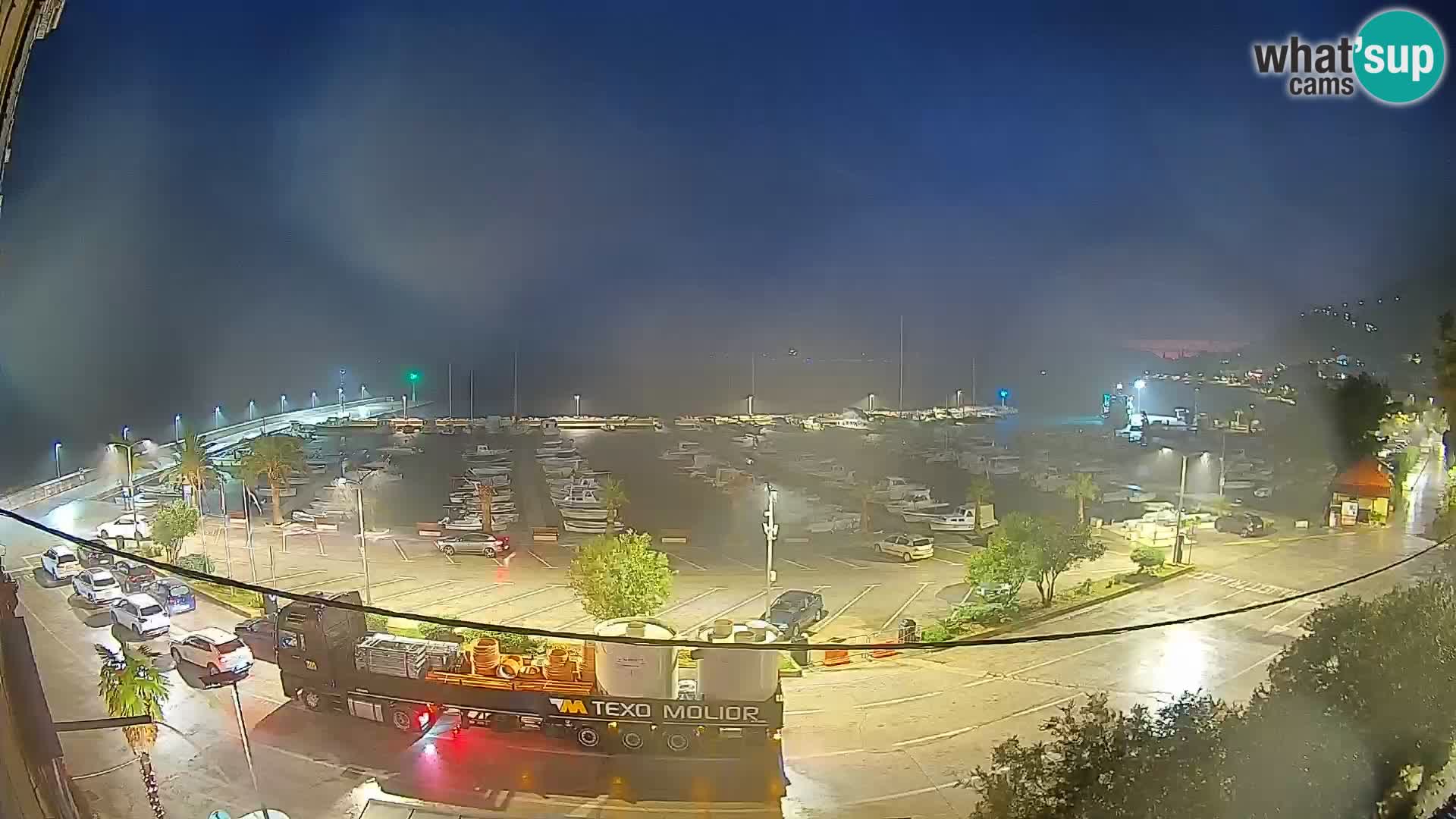 Web kamera Orebić Riva – Trajekt za Korčulu uživo