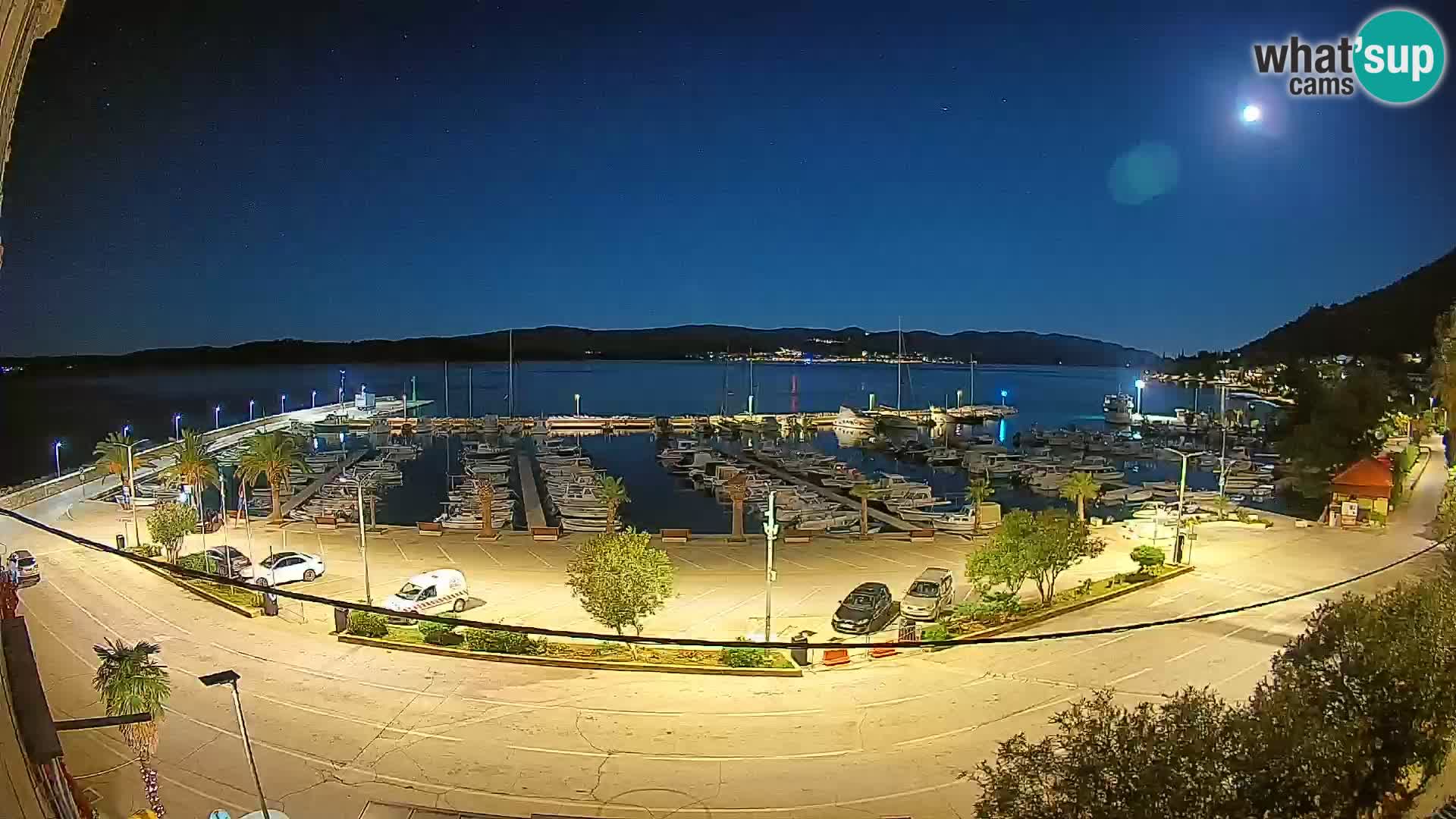 Webcam Orebić Riva – Ferry to Korčula Live