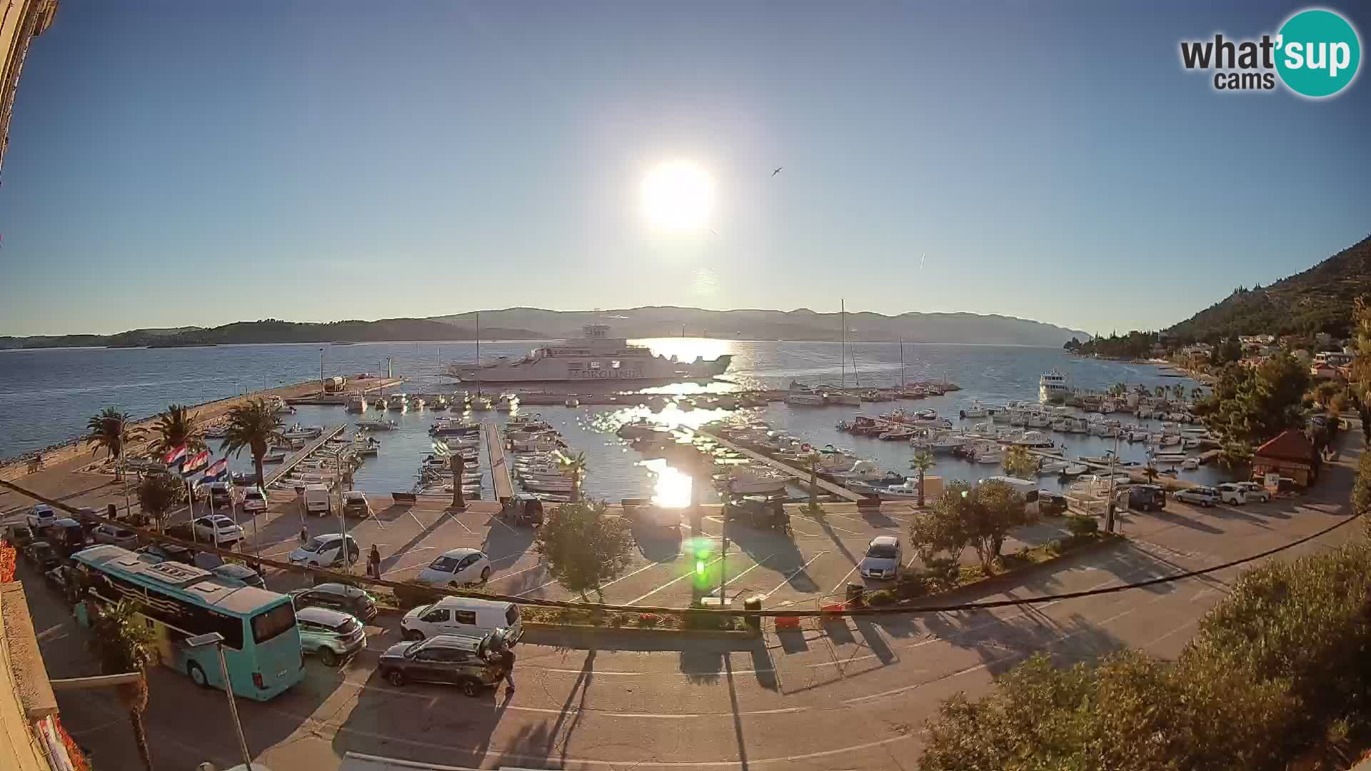 Web kamera Orebić Riva – Trajekt za Korčulu uživo