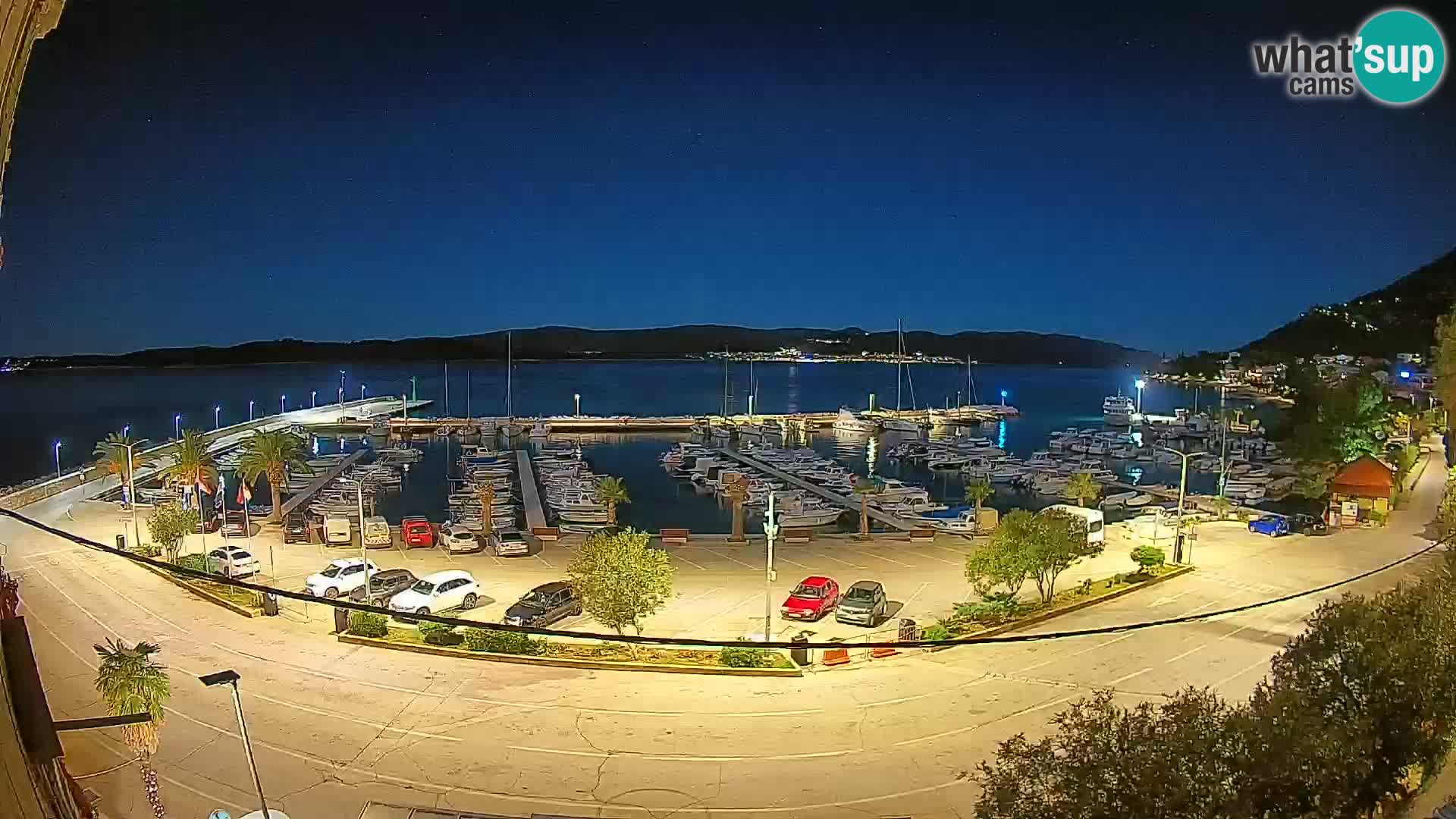 Web kamera Orebić Riva – Trajekt za Korčulu uživo