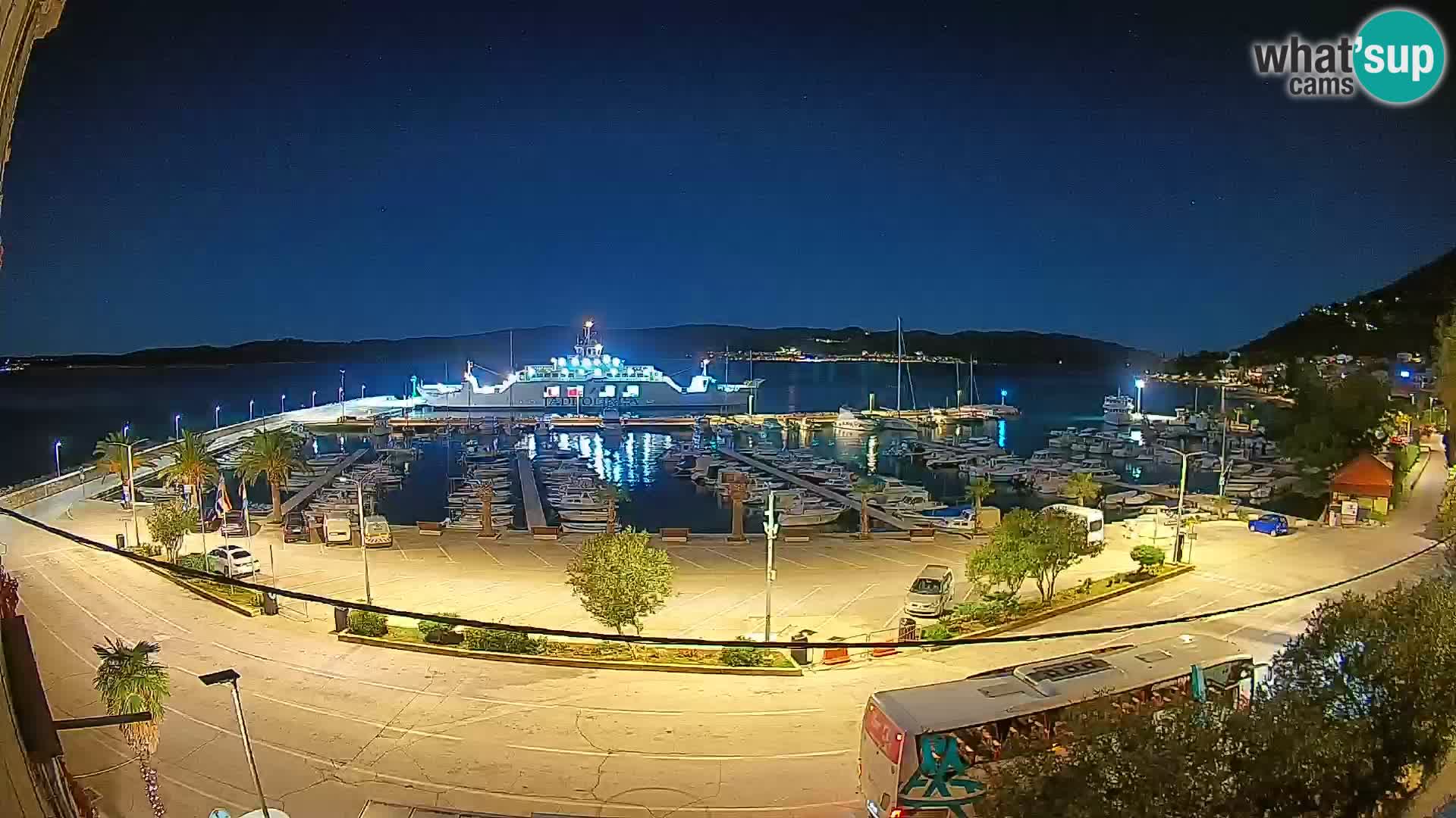 Spletna kamera Orebić Riva – Trajekt za Korčulo v živo