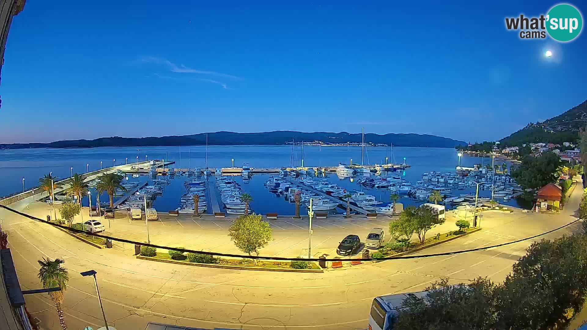 Webcam Orebić Uferpromenade – Fähre nach Korčula Live