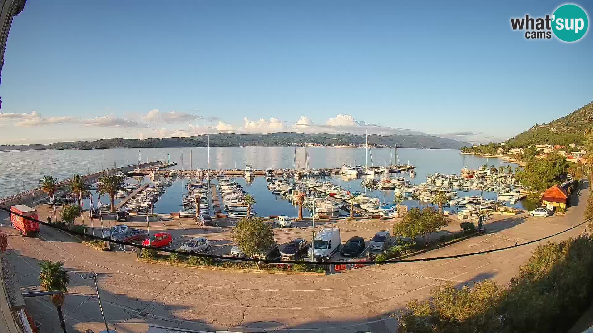 Web kamera Orebić Riva – Trajekt za Korčulu uživo