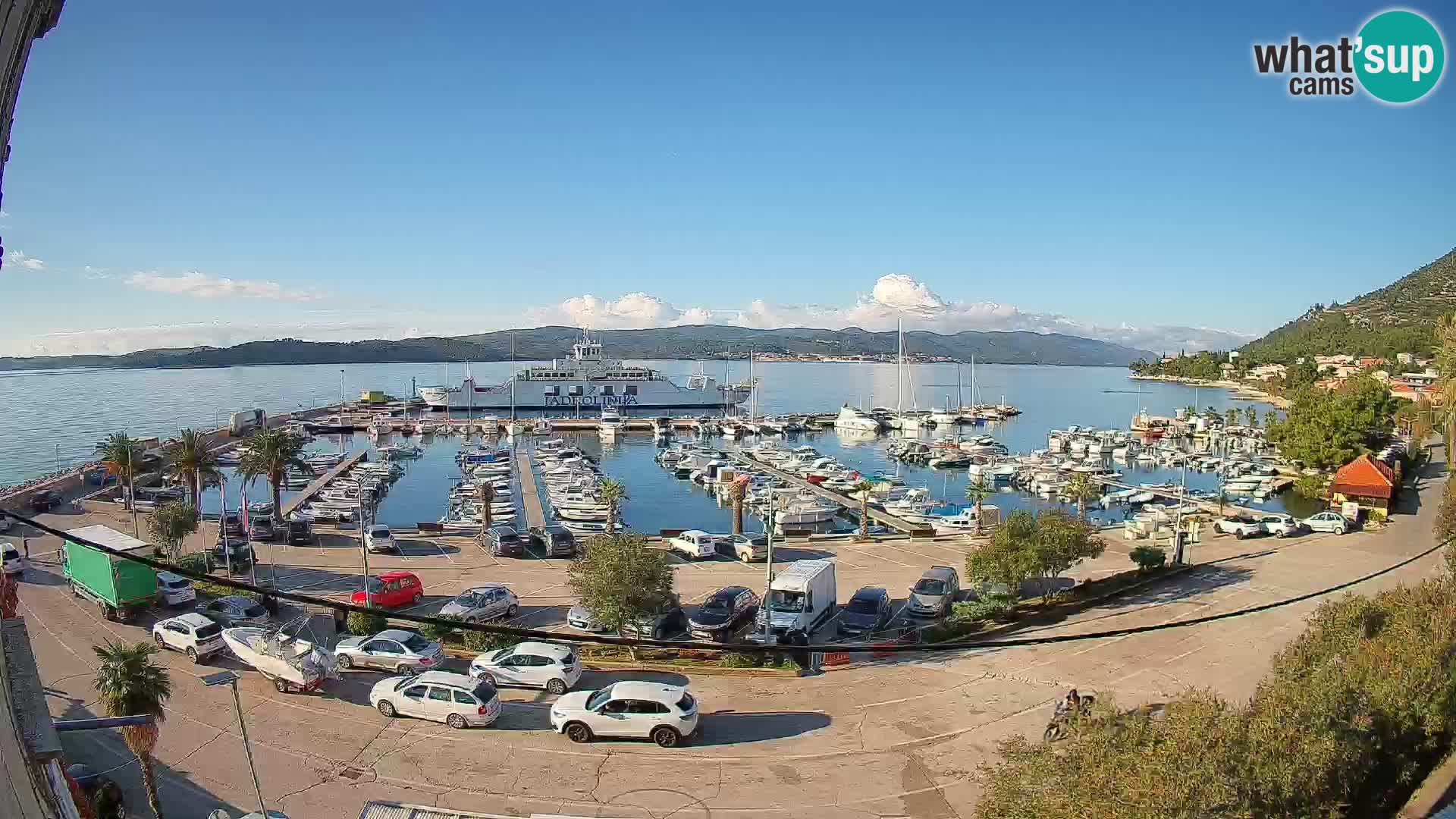 Web kamera Orebić Riva – Trajekt za Korčulu uživo