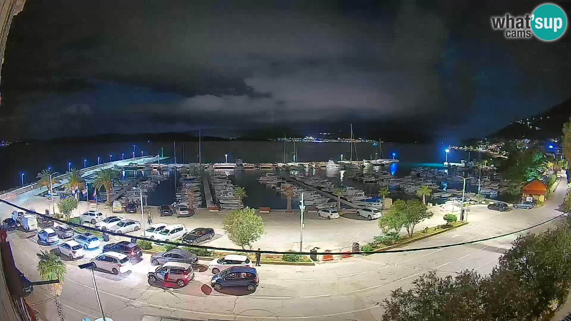 Spletna kamera Orebić Riva – Trajekt za Korčulo v živo