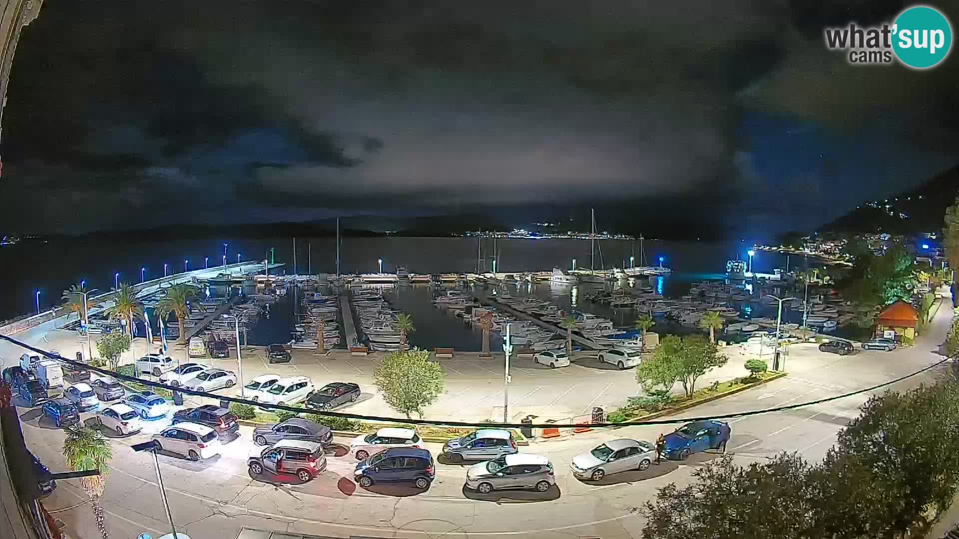 Spletna kamera Orebić Riva – Trajekt za Korčulo v živo