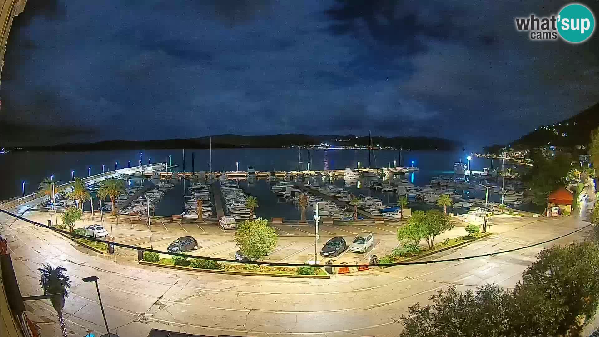 Web kamera Orebić Riva – Trajekt za Korčulu uživo