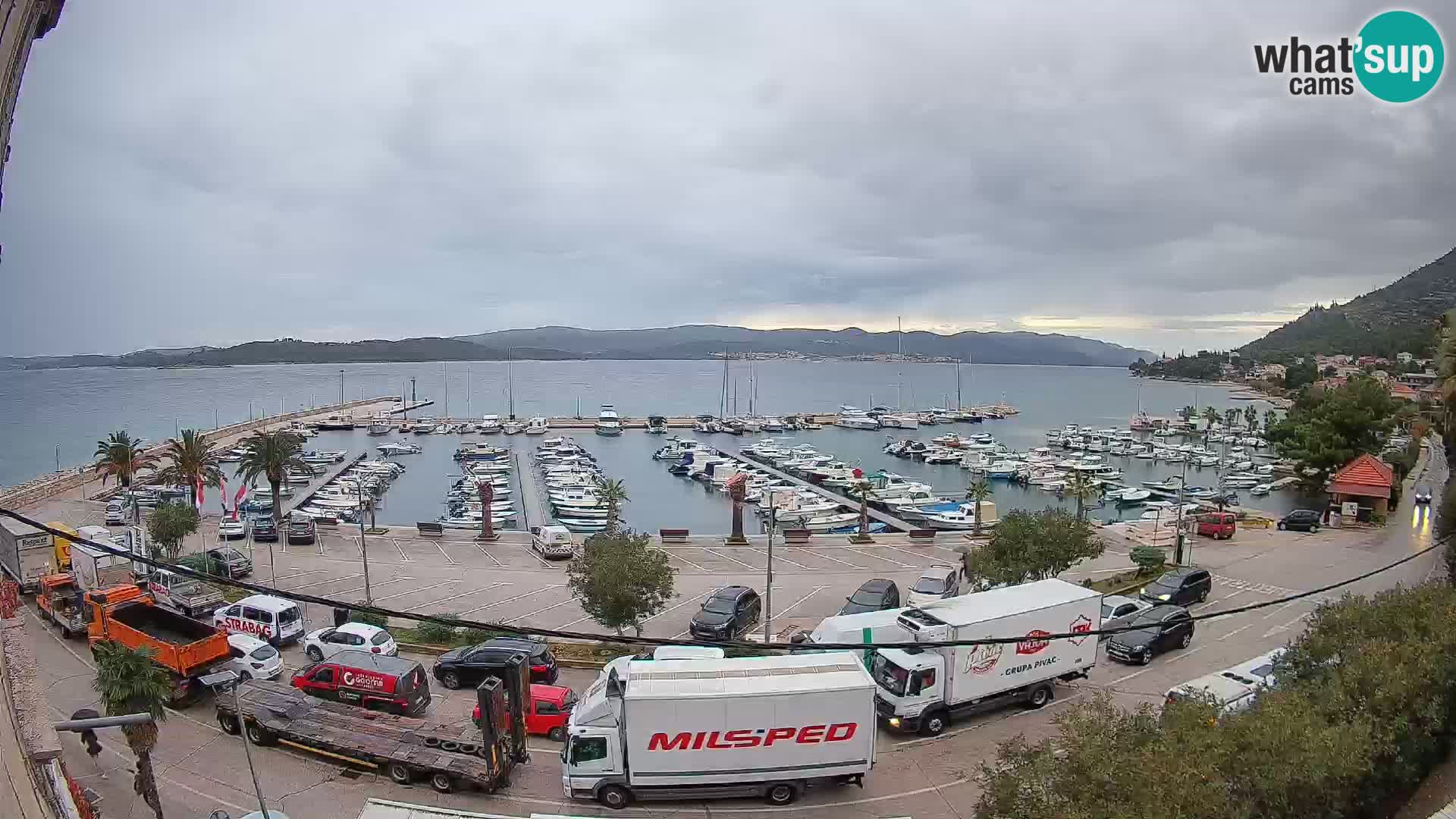 Web kamera Orebić Riva – Trajekt za Korčulu uživo