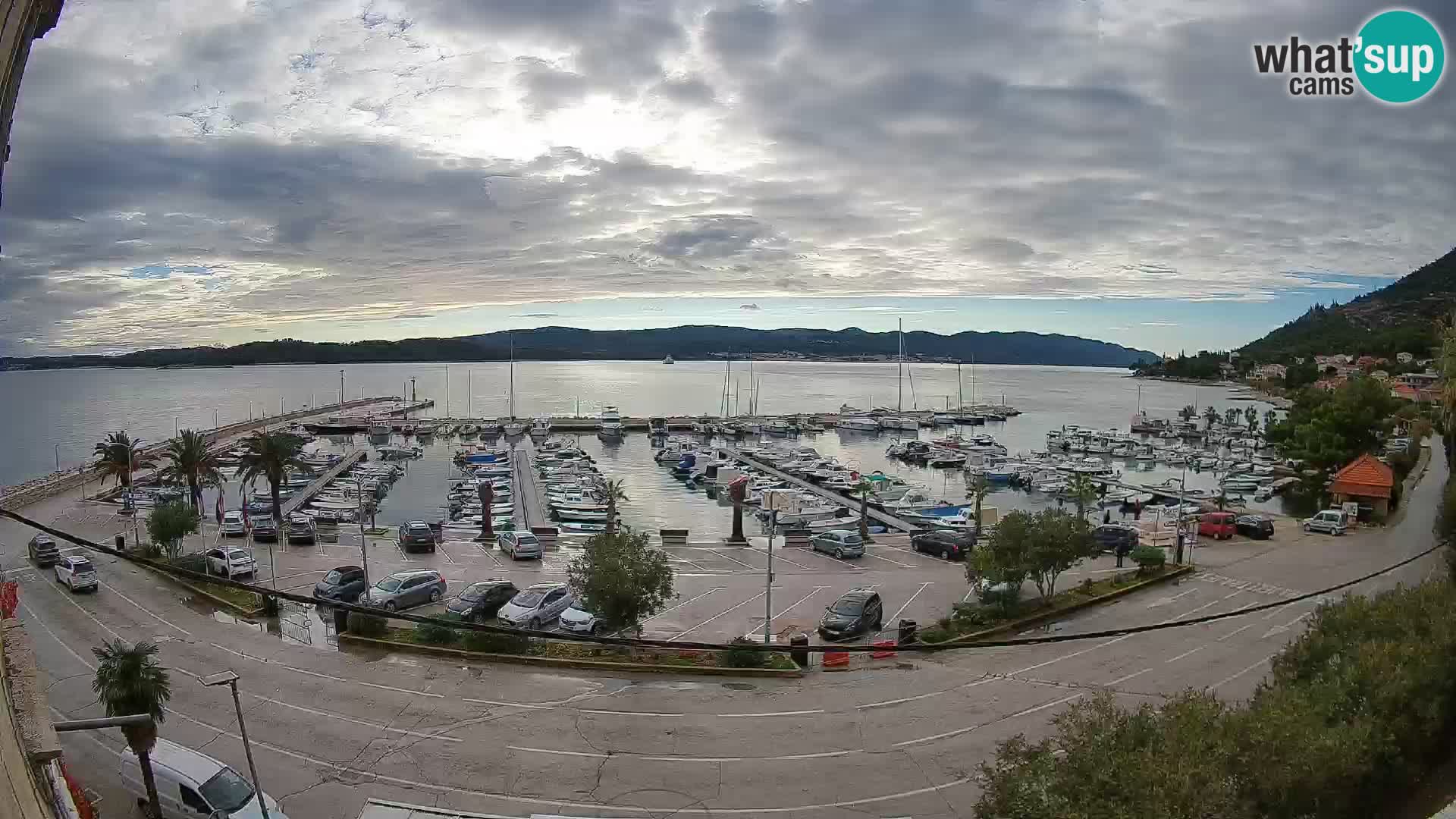 Web kamera Orebić Riva – Trajekt za Korčulu uživo