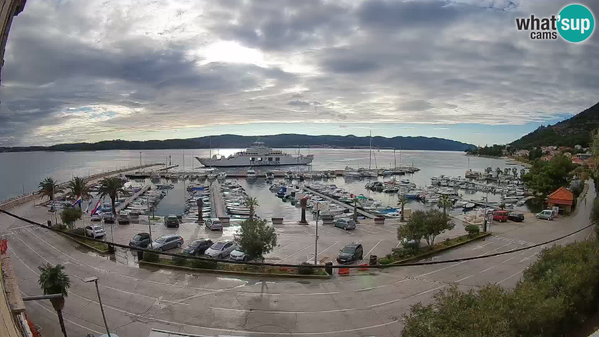 Webcam Orebić Riva – Ferry to Korčula Live