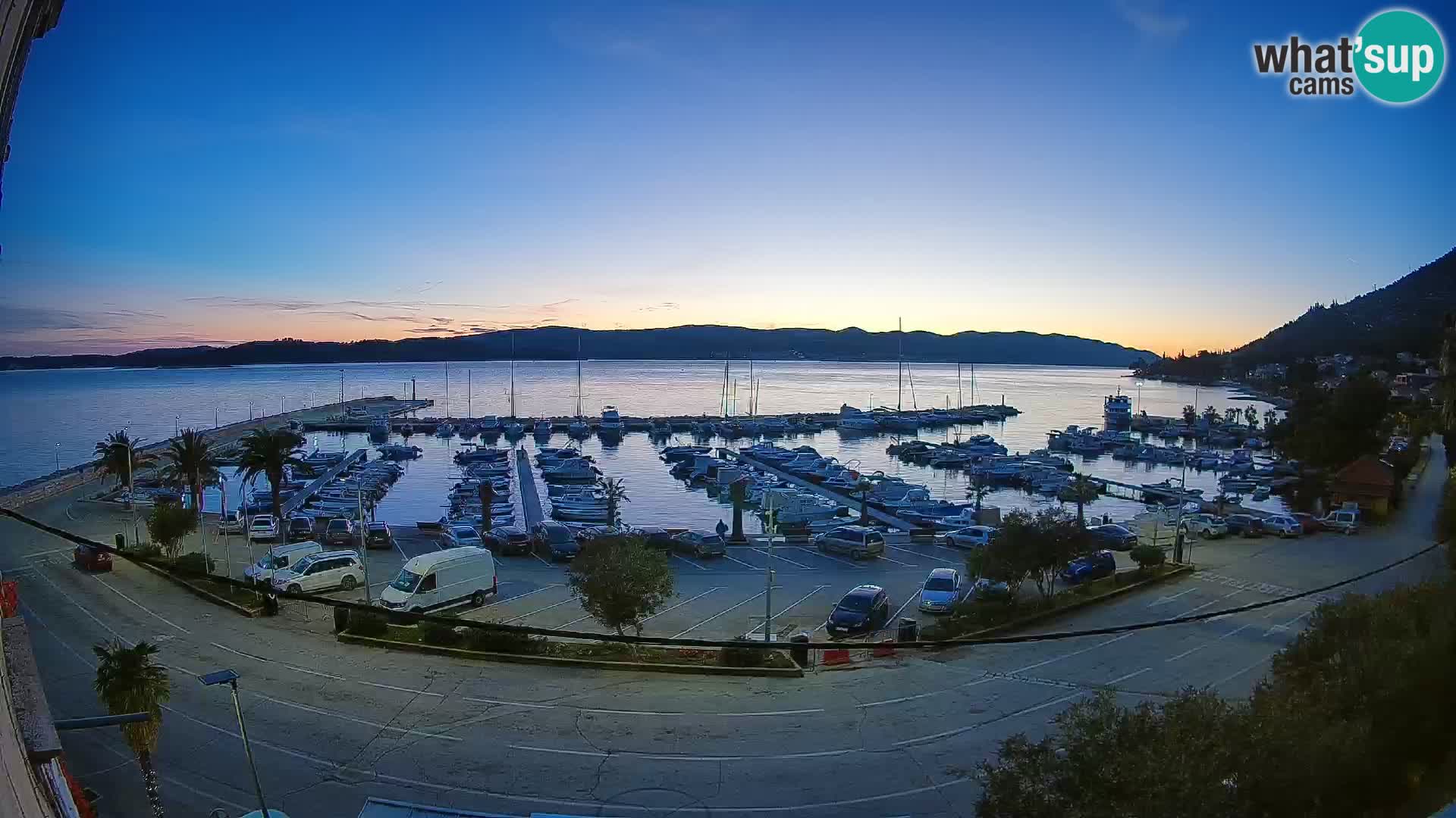 Spletna kamera Orebić Riva – Trajekt za Korčulo v živo