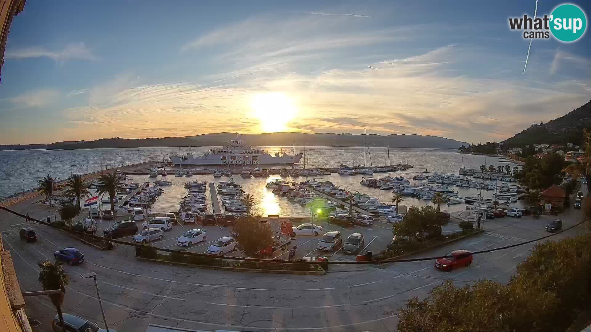 Web kamera Orebić Riva – Trajekt za Korčulu uživo