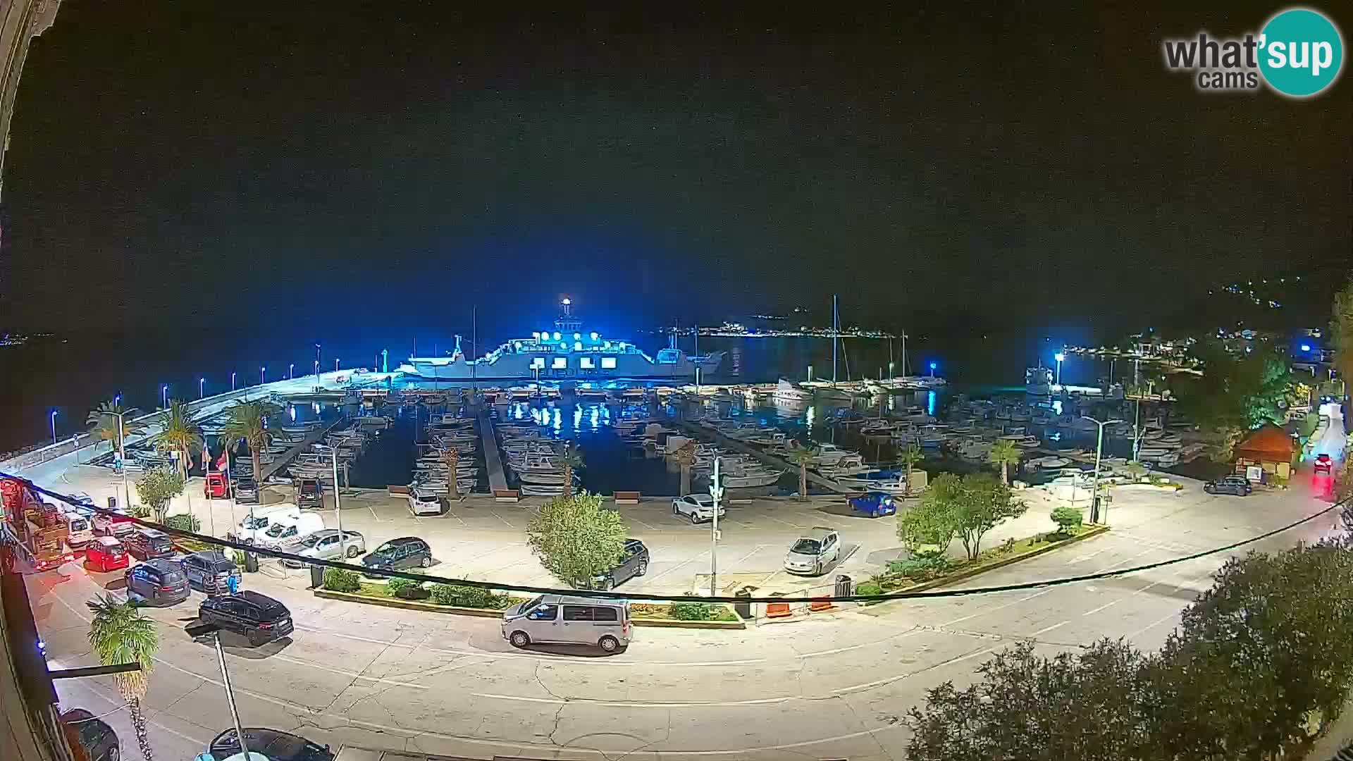 Web kamera Orebić Riva – Trajekt za Korčulu uživo