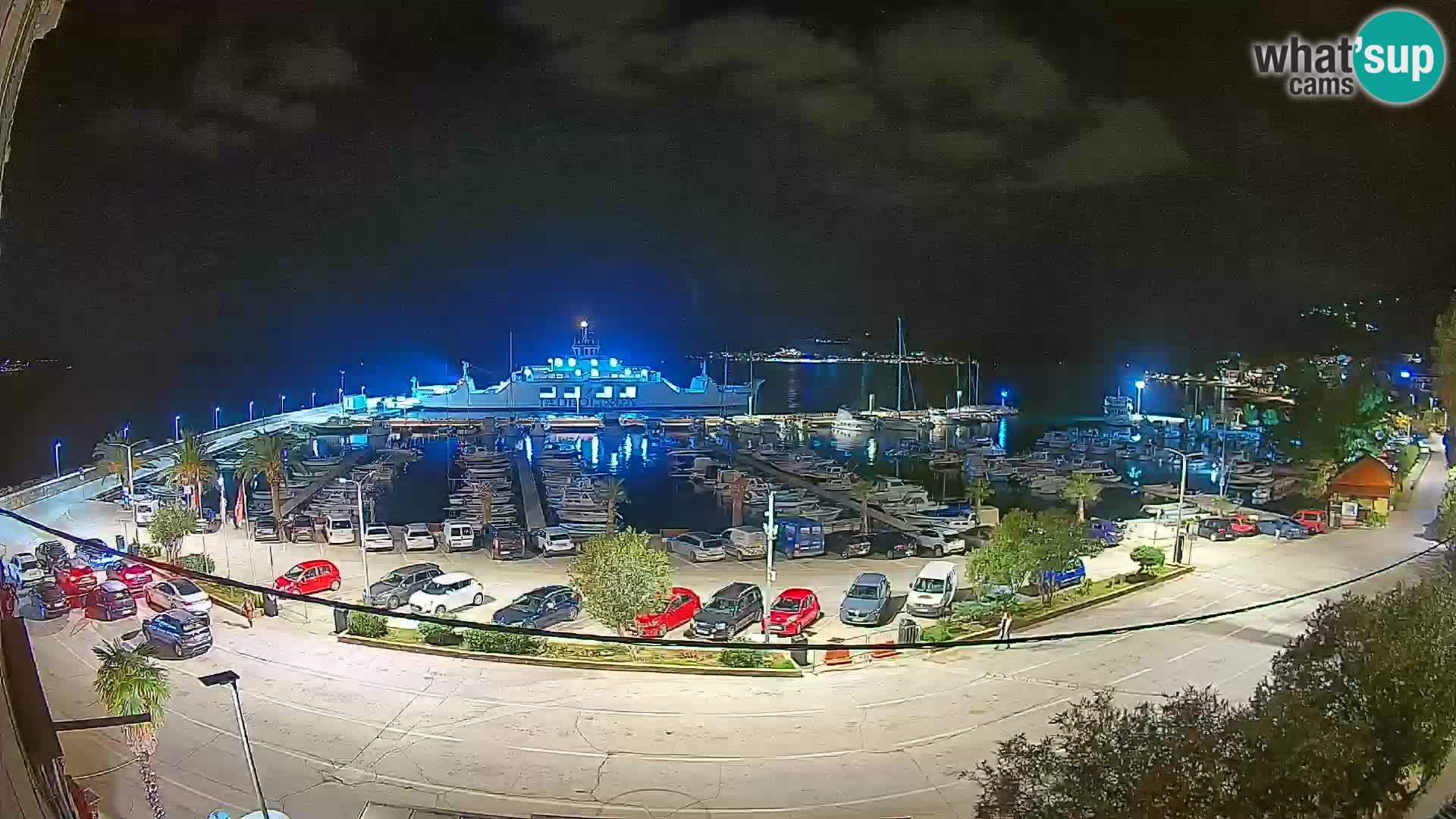 Spletna kamera Orebić Riva – Trajekt za Korčulo v živo