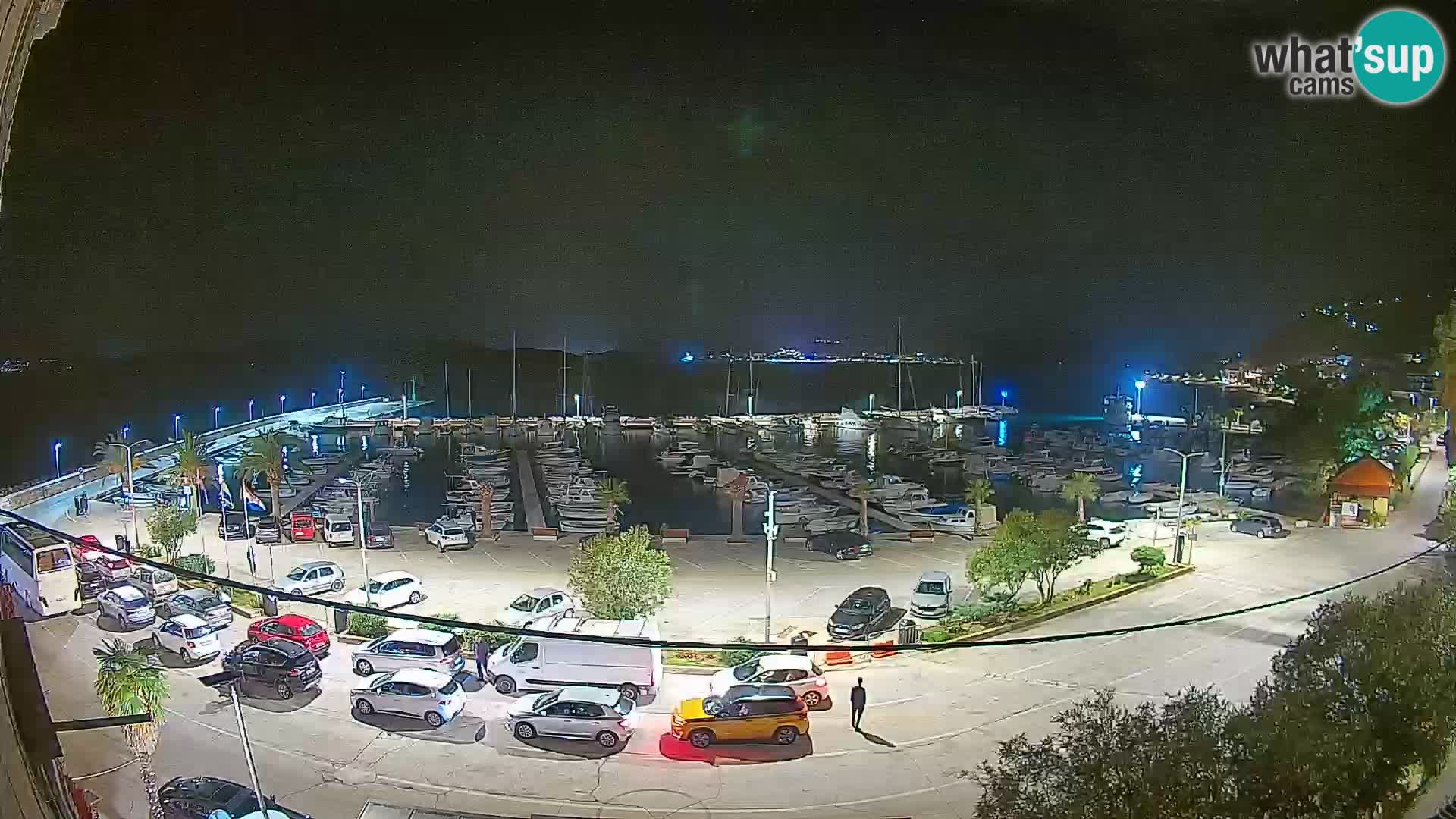 Web kamera Orebić Riva – Trajekt za Korčulu uživo