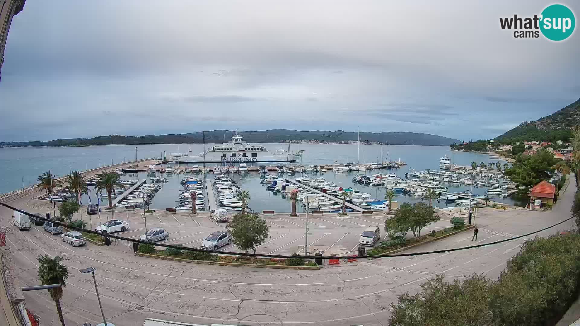 Web kamera Orebić Riva – Trajekt za Korčulu uživo