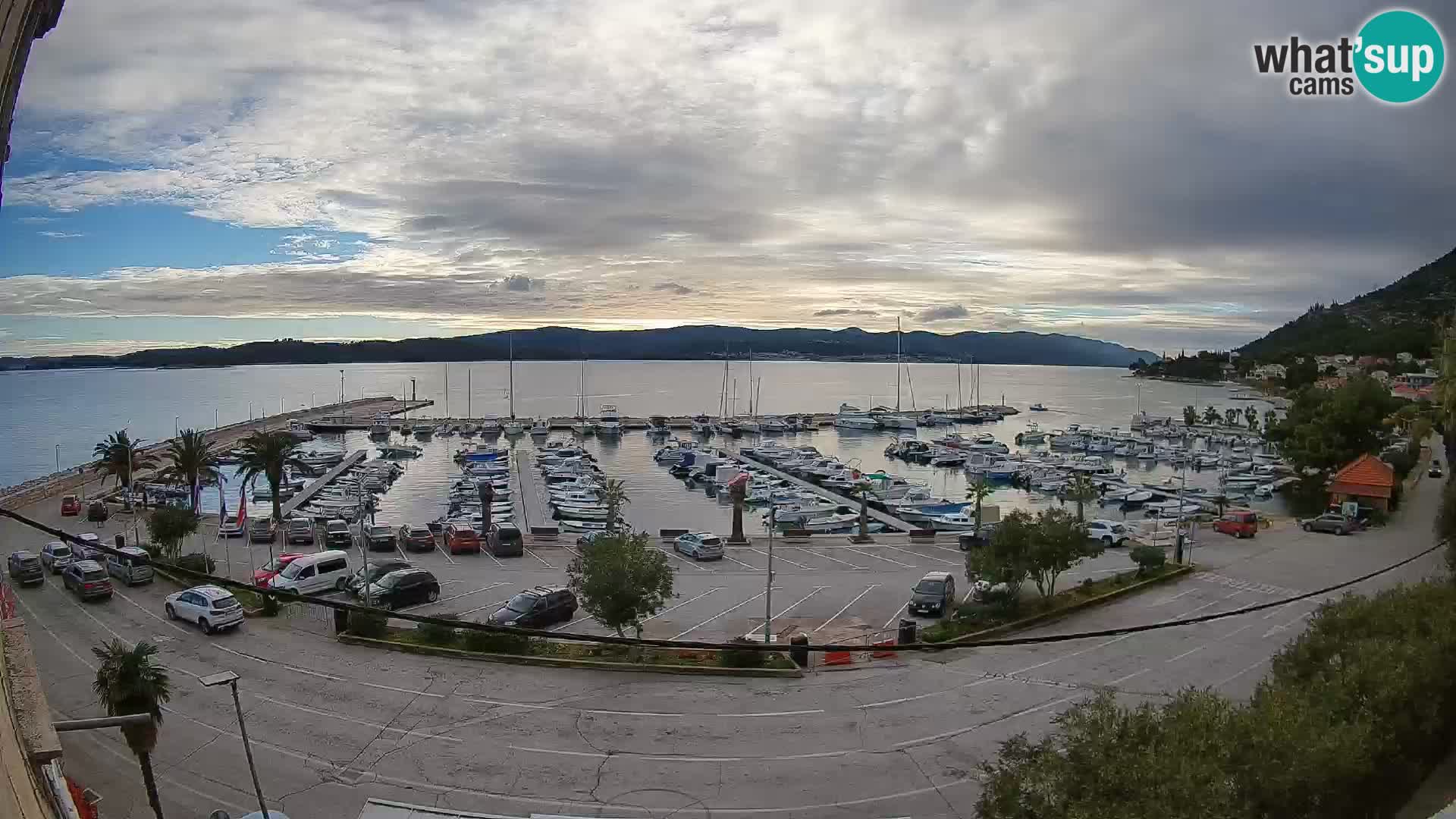 Spletna kamera Orebić Riva – Trajekt za Korčulo v živo