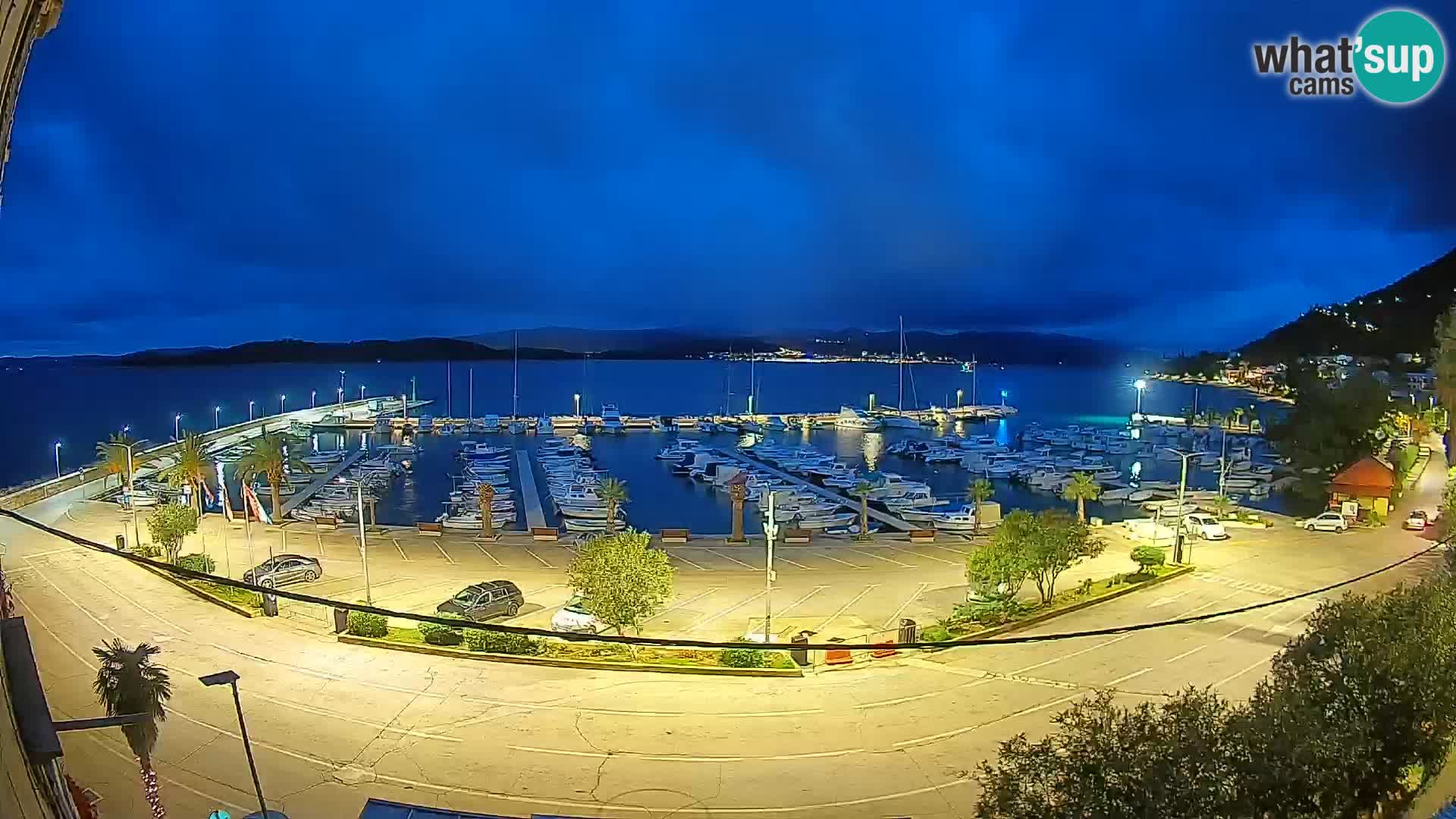 Web kamera Orebić Riva – Trajekt za Korčulu uživo