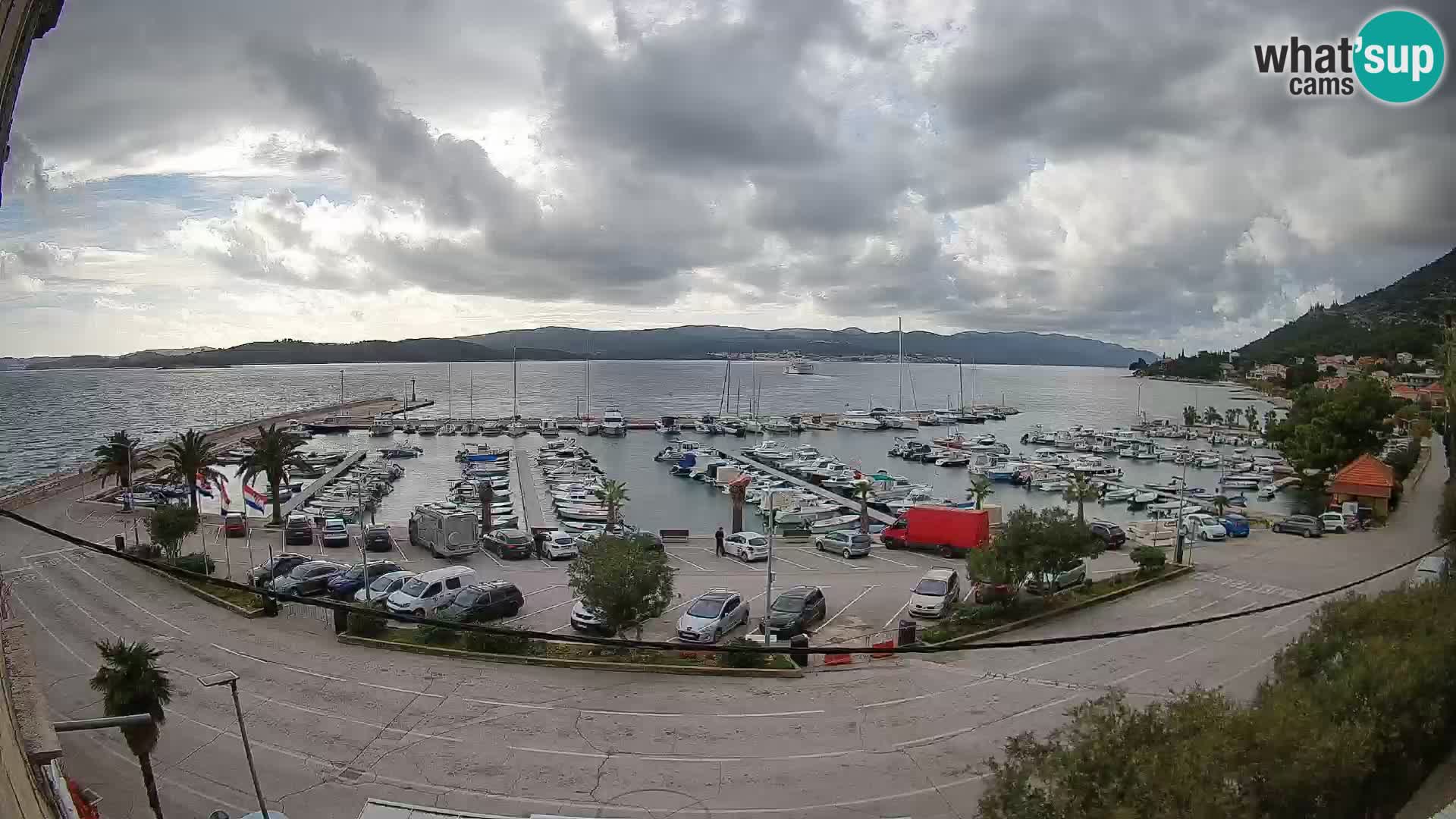 Web kamera Orebić Riva – Trajekt za Korčulu uživo
