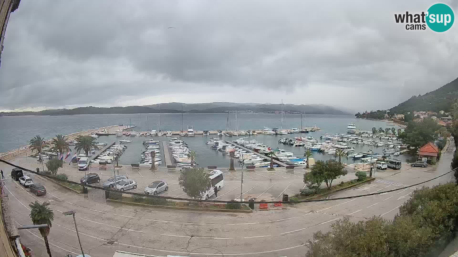 Web kamera Orebić Riva – Trajekt za Korčulu uživo