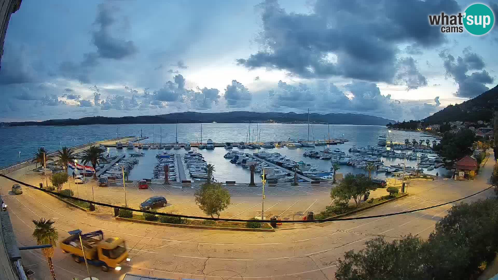Webcam Orebić Riva – Ferry to Korčula Live