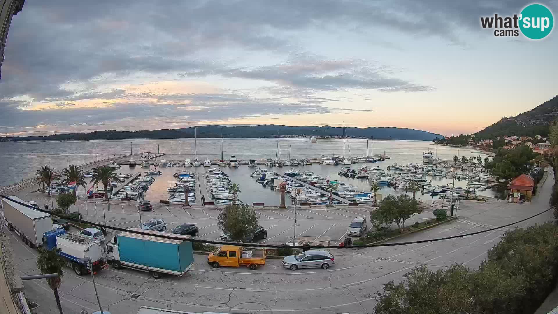 Spletna kamera Orebić Riva – Trajekt za Korčulo v živo