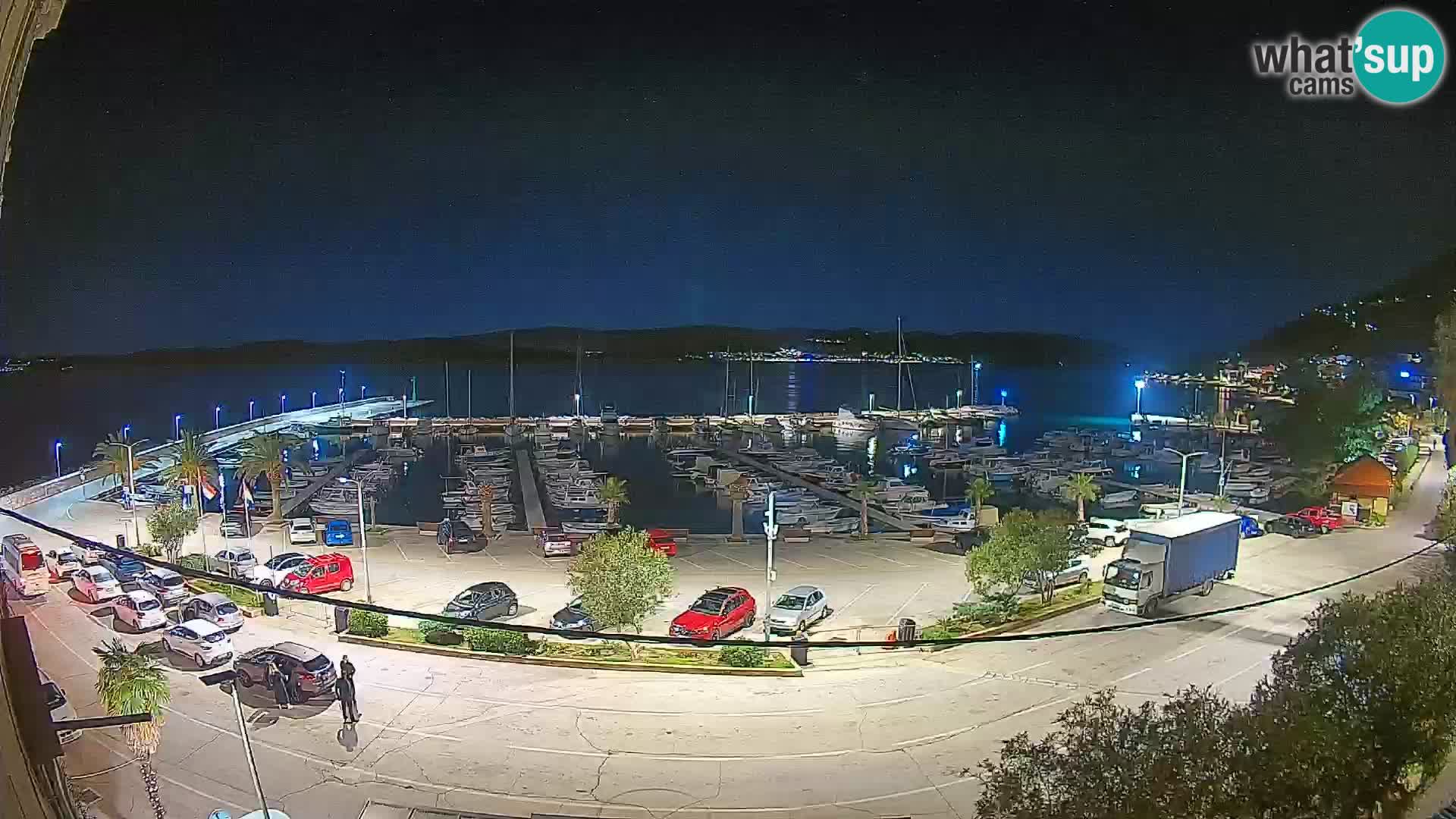 Web kamera Orebić Riva – Trajekt za Korčulu uživo