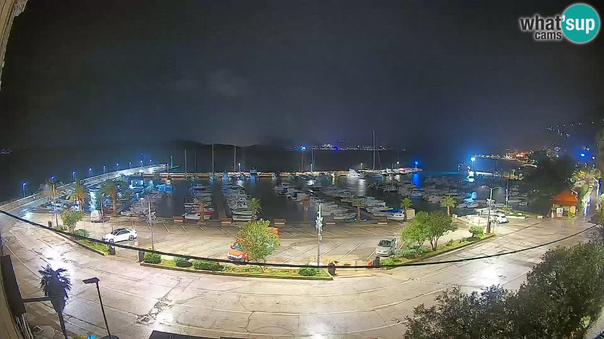 Web kamera Orebić Riva – Trajekt za Korčulu uživo