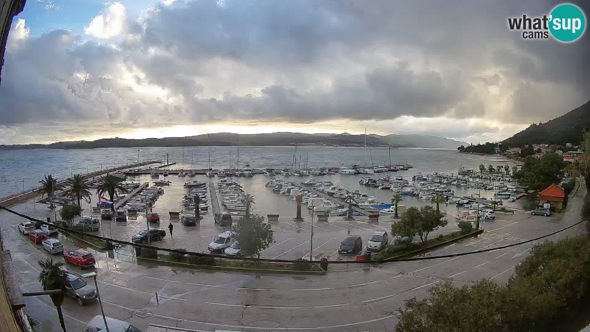 Webcam Orebić Riva – Ferry to Korčula Live