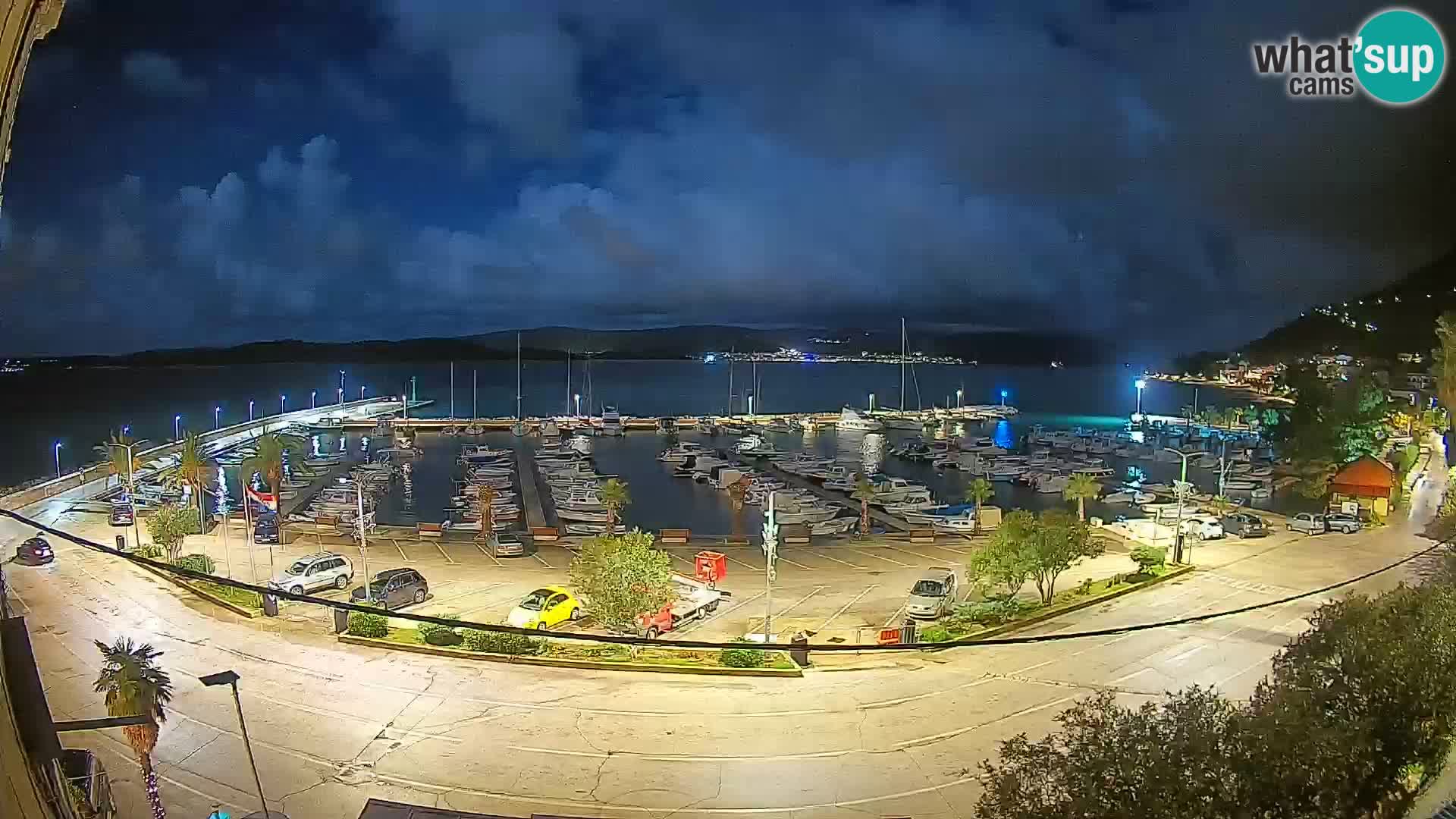 Web kamera Orebić Riva – Trajekt za Korčulu uživo