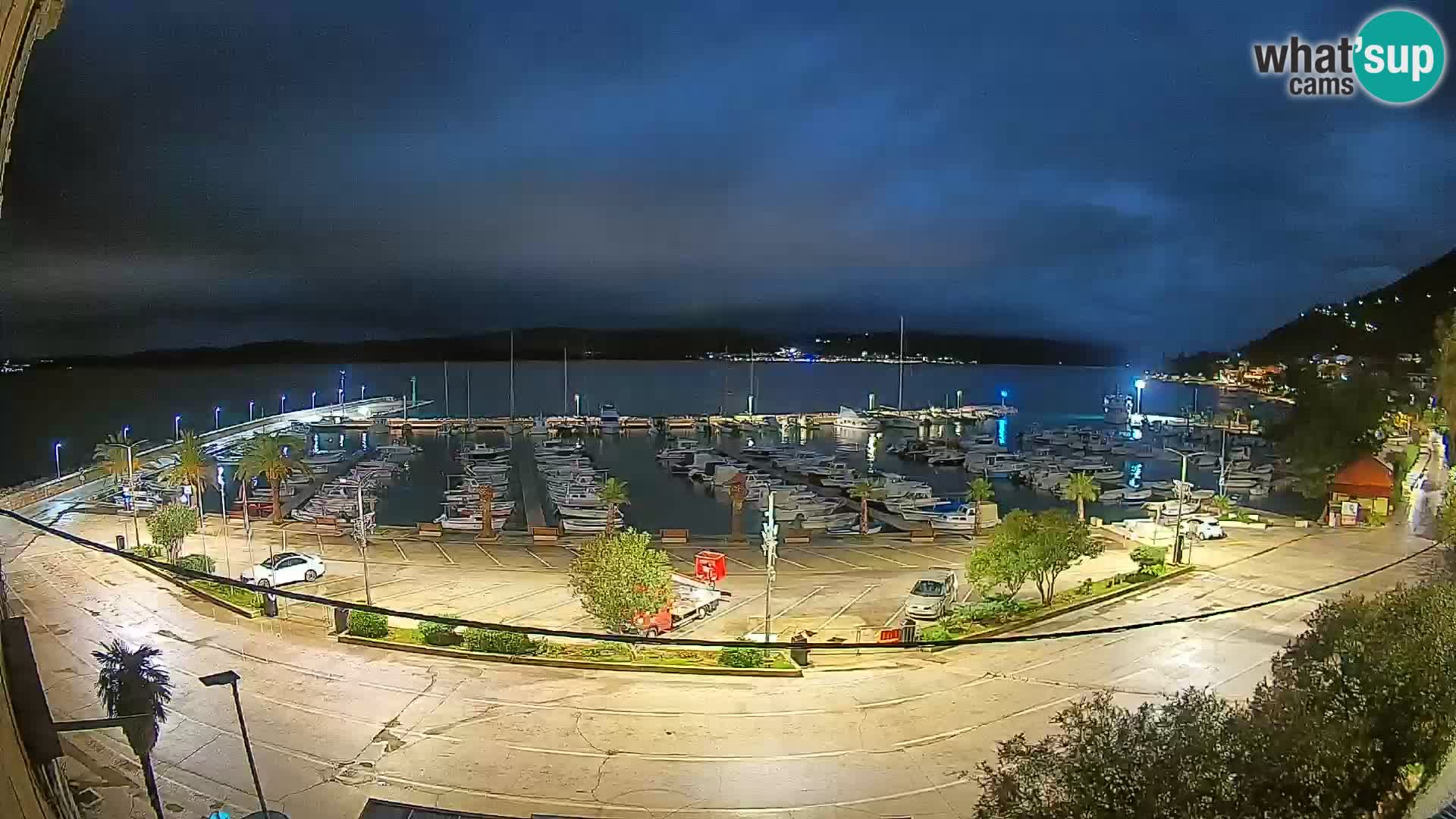 Web kamera Orebić Riva – Trajekt za Korčulu uživo