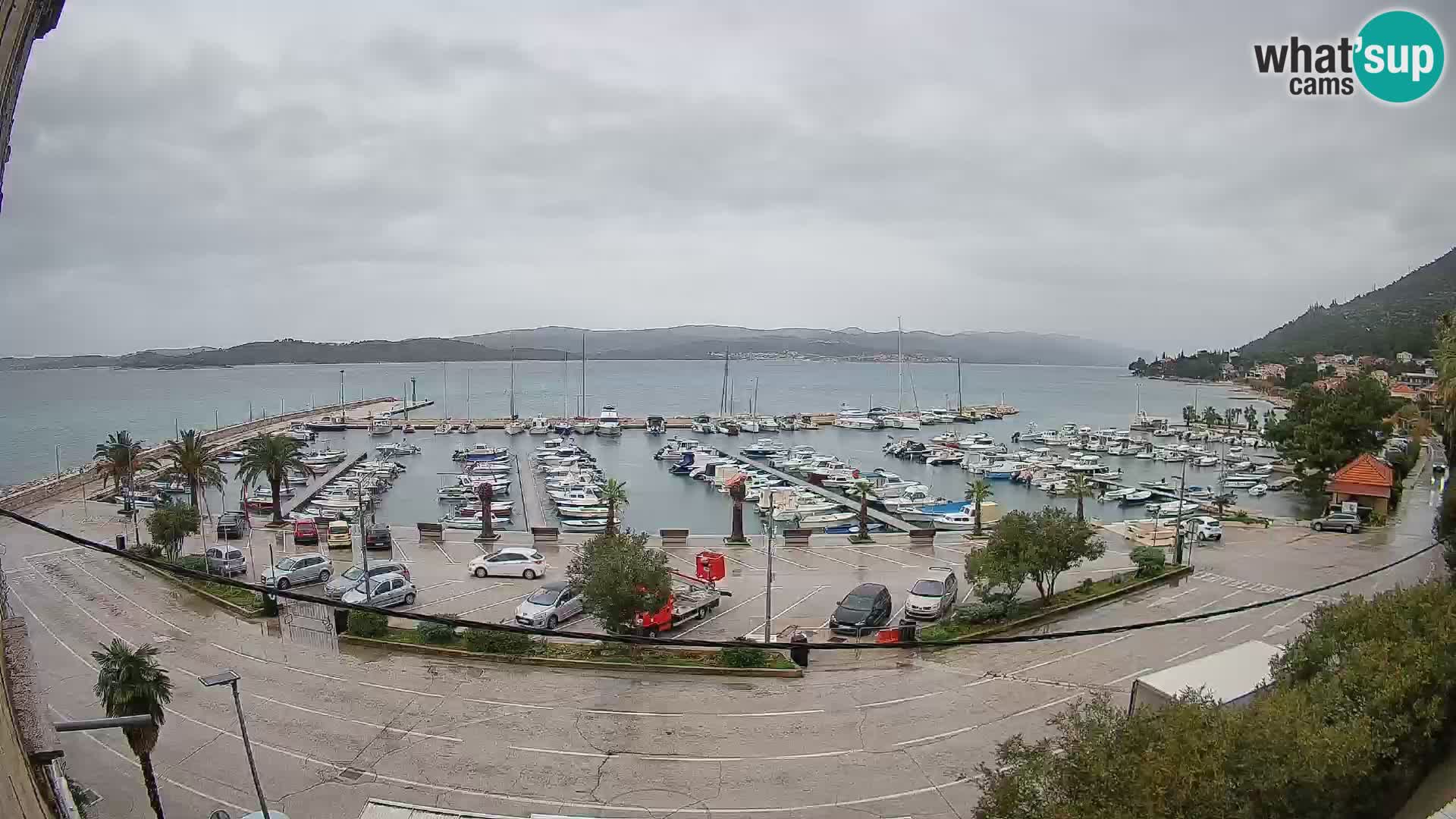 Web kamera Orebić Riva – Trajekt za Korčulu uživo