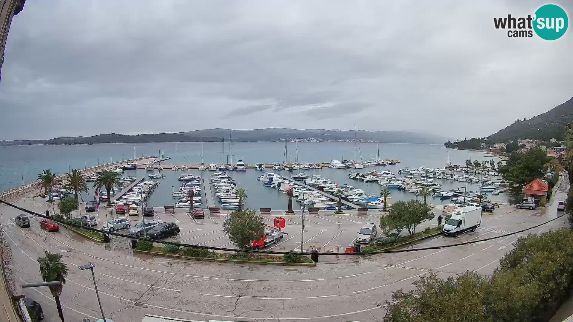 Web kamera Orebić Riva – Trajekt za Korčulu uživo