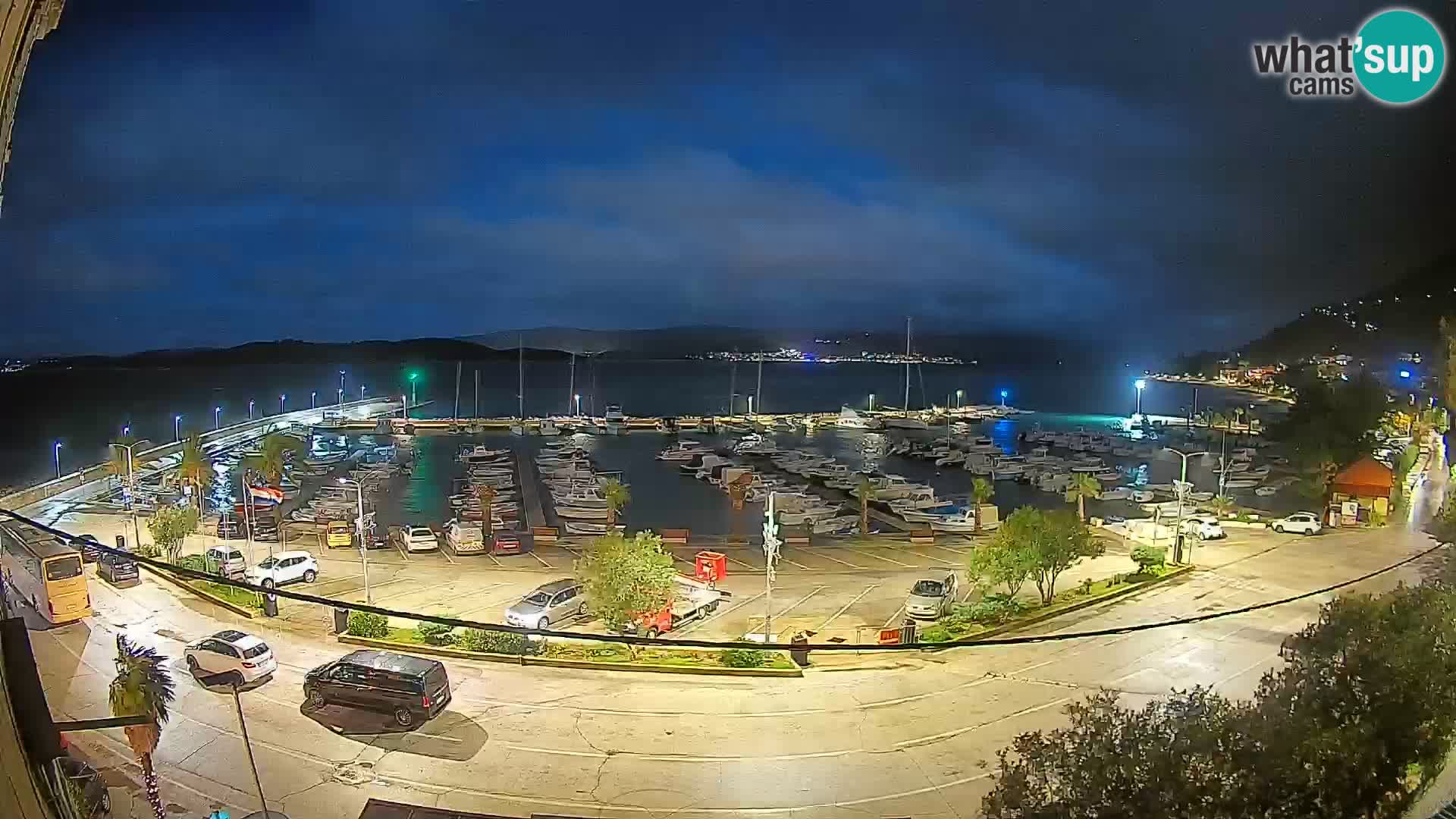 Webcam Orebić Riva – Ferry to Korčula Live