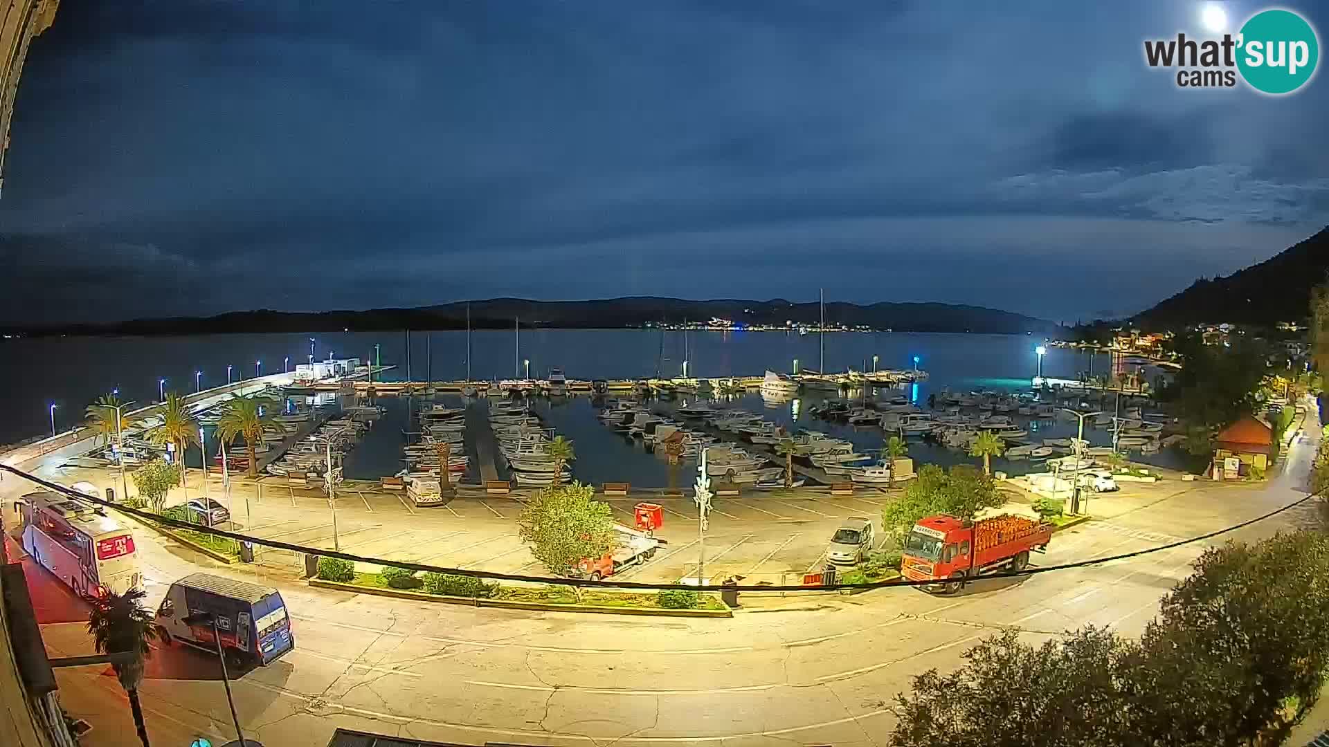 Webcam Orebić Riva – Ferry to Korčula Live
