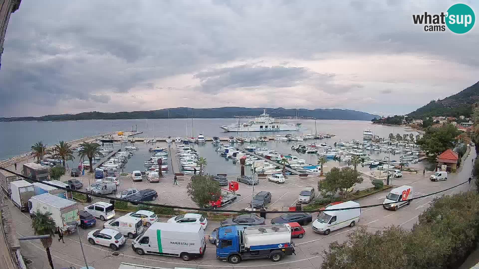 Spletna kamera Orebić Riva – Trajekt za Korčulo v živo