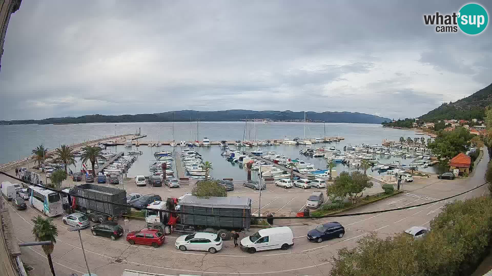 Web kamera Orebić Riva – Trajekt za Korčulu uživo