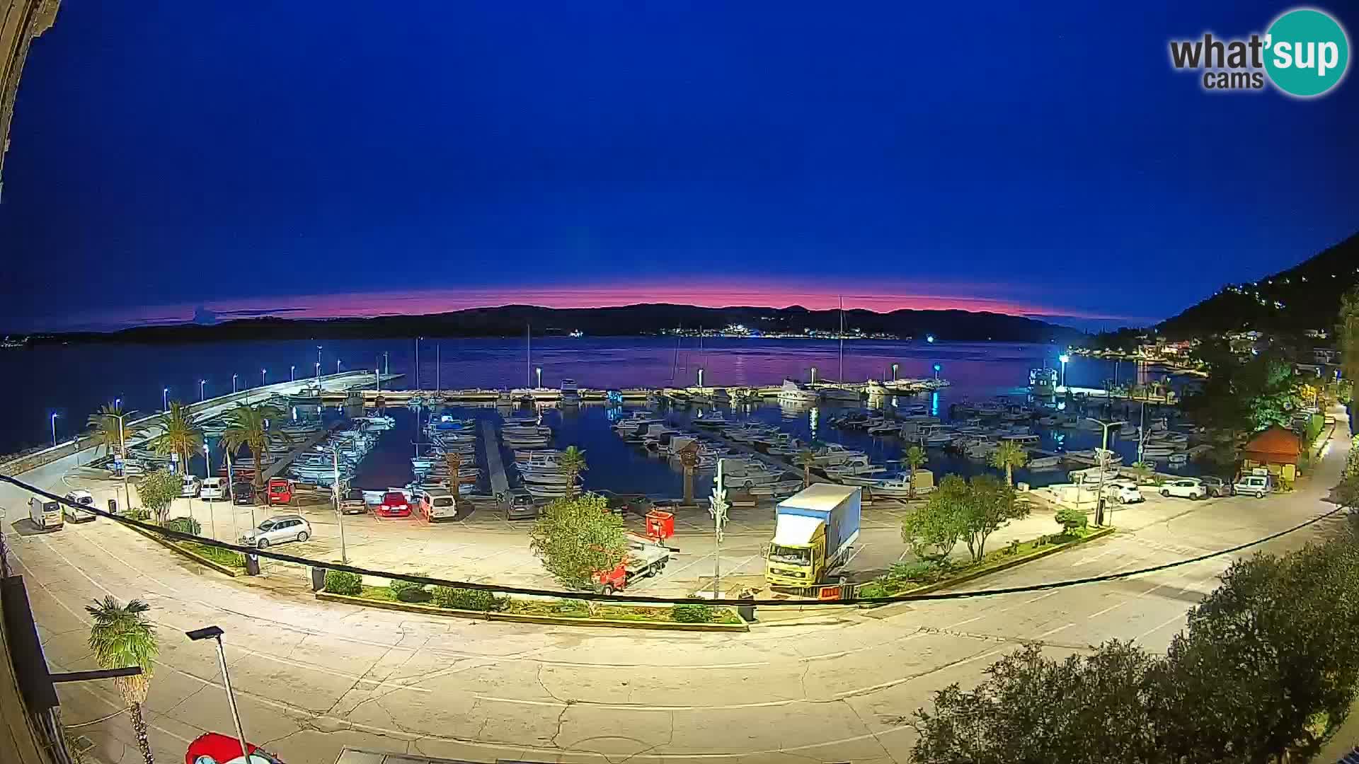 Webcam Orebić Riva – Ferry to Korčula Live